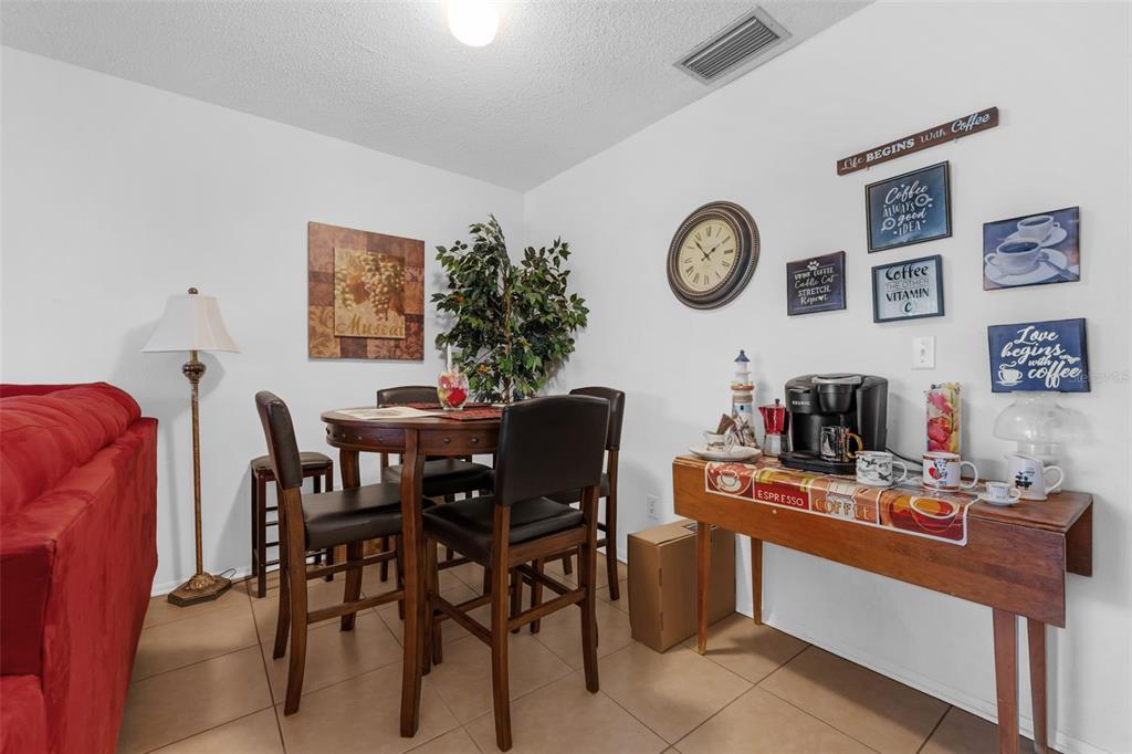 Orlando, Florida, 32825, United States, 4 Bedrooms Bedrooms, ,Residential,For Sale,1957185