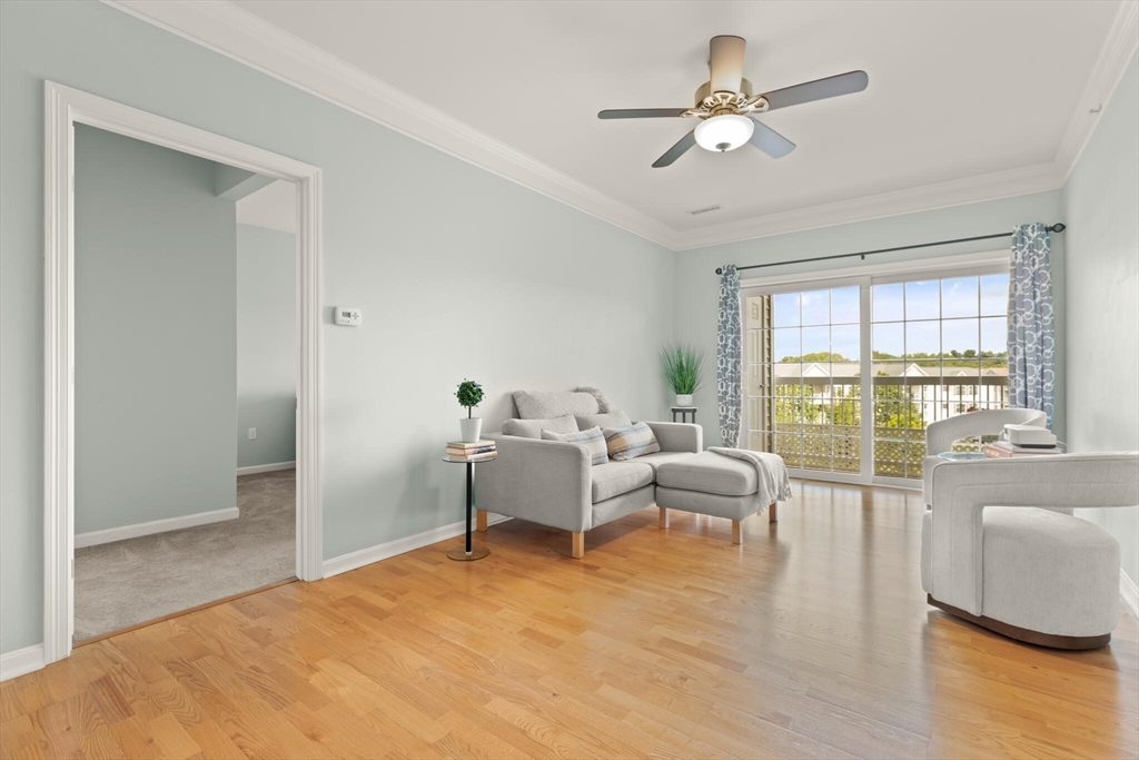 Braintree, Massachusetts, 02184, United States, 2 Bedrooms Bedrooms, ,2 BathroomsBathrooms,Residential,For Sale,1938636