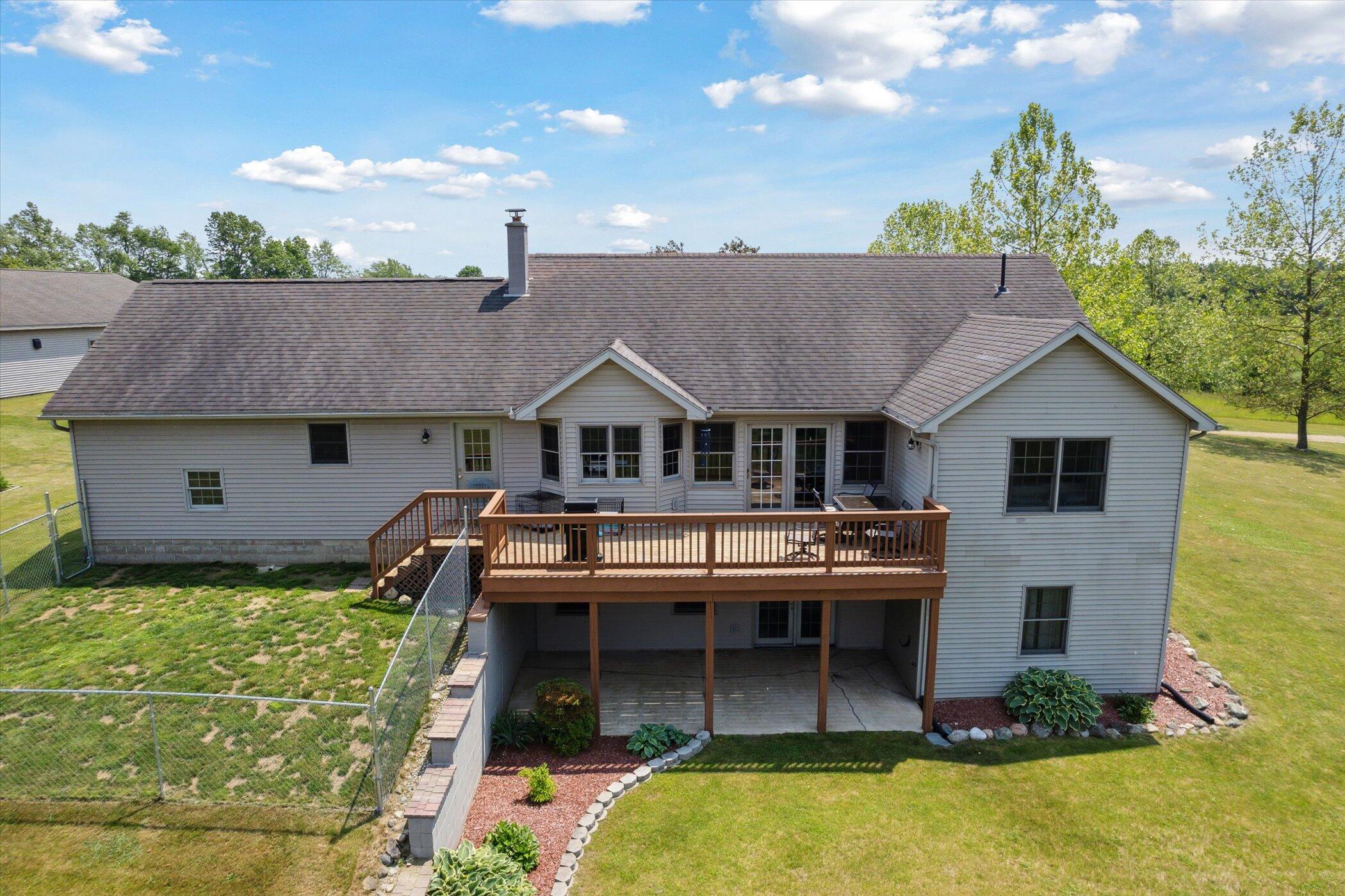 Hillsdale, Michigan, 49242, United States, 6 Bedrooms Bedrooms, ,4 BathroomsBathrooms,Residential,For Sale,1931789