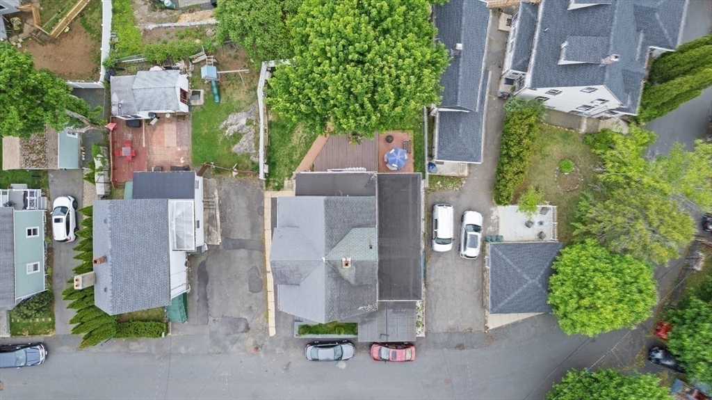 Swampscott, Massachusetts, 01907, United States, 6 Bedrooms Bedrooms, ,3 BathroomsBathrooms,Residential,For Sale,1912101