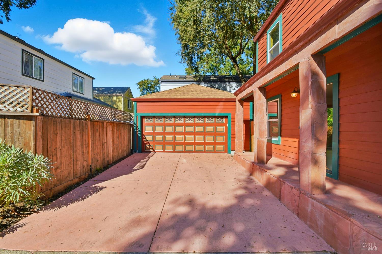 Santa Rosa, California, 95401, United States, 3 Bedrooms Bedrooms, ,2 BathroomsBathrooms,Residential,For Sale,1992819