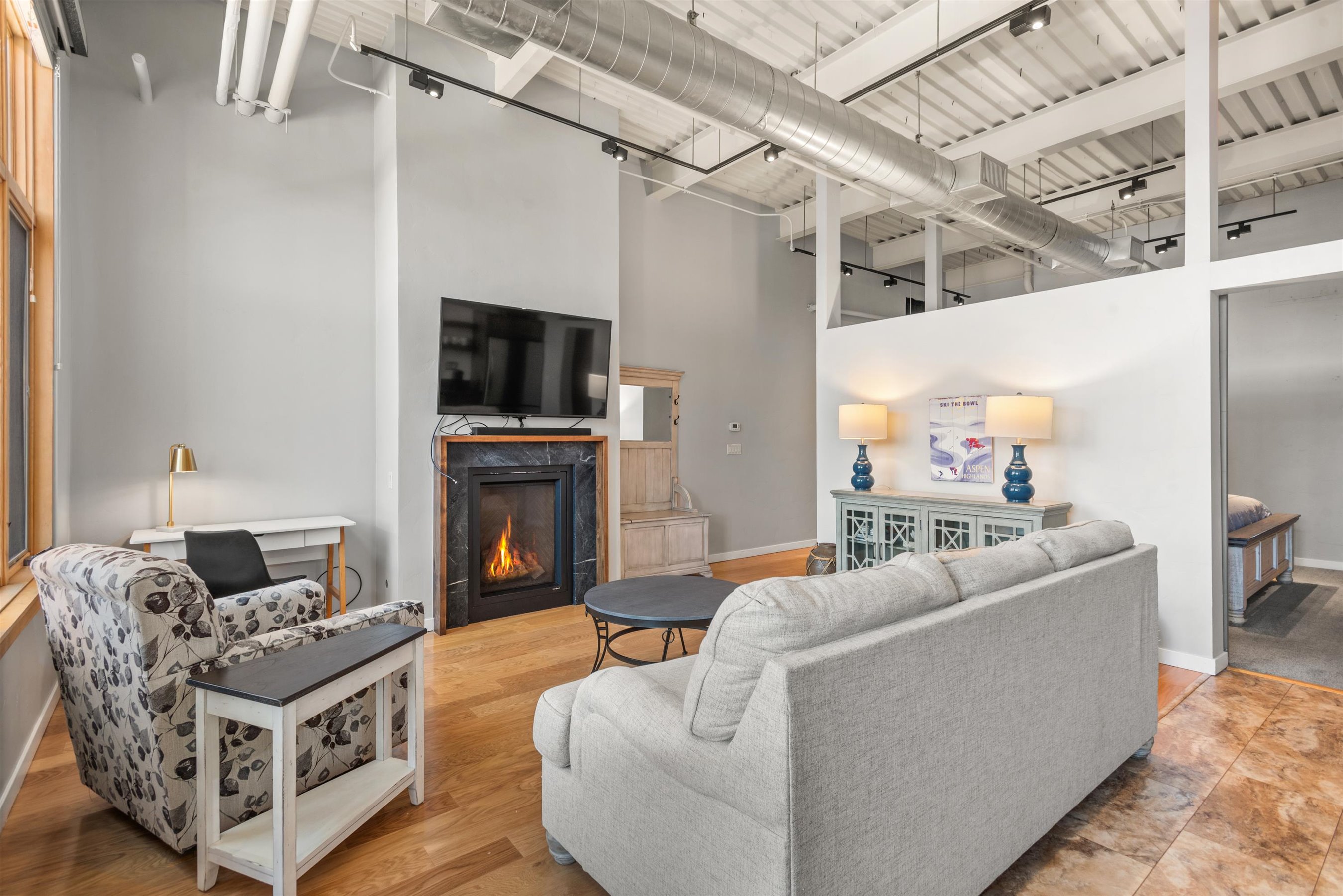  Triangle Park Lofts 310 - 物件實景