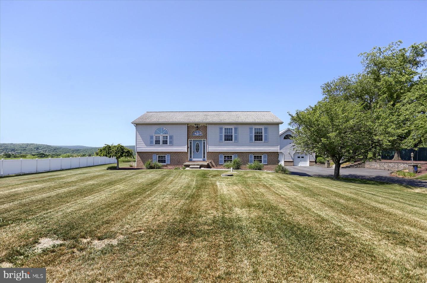 625 Brown Road, Myerstown, Pennsylvania, 17067, United States, ,Residential,For Sale,625 Brown Road,1412231