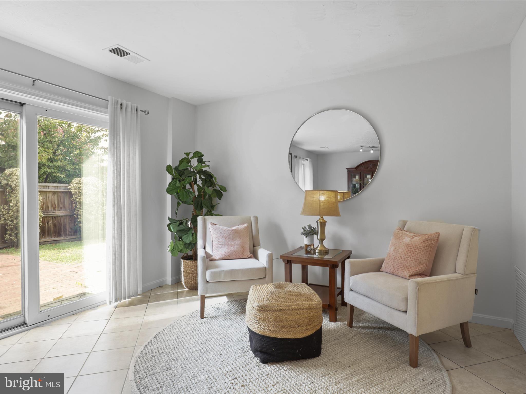 Alexandria, Virginia, 22304, United States, 4 Bedrooms Bedrooms, ,2 BathroomsBathrooms,Residential,For Sale,1974926