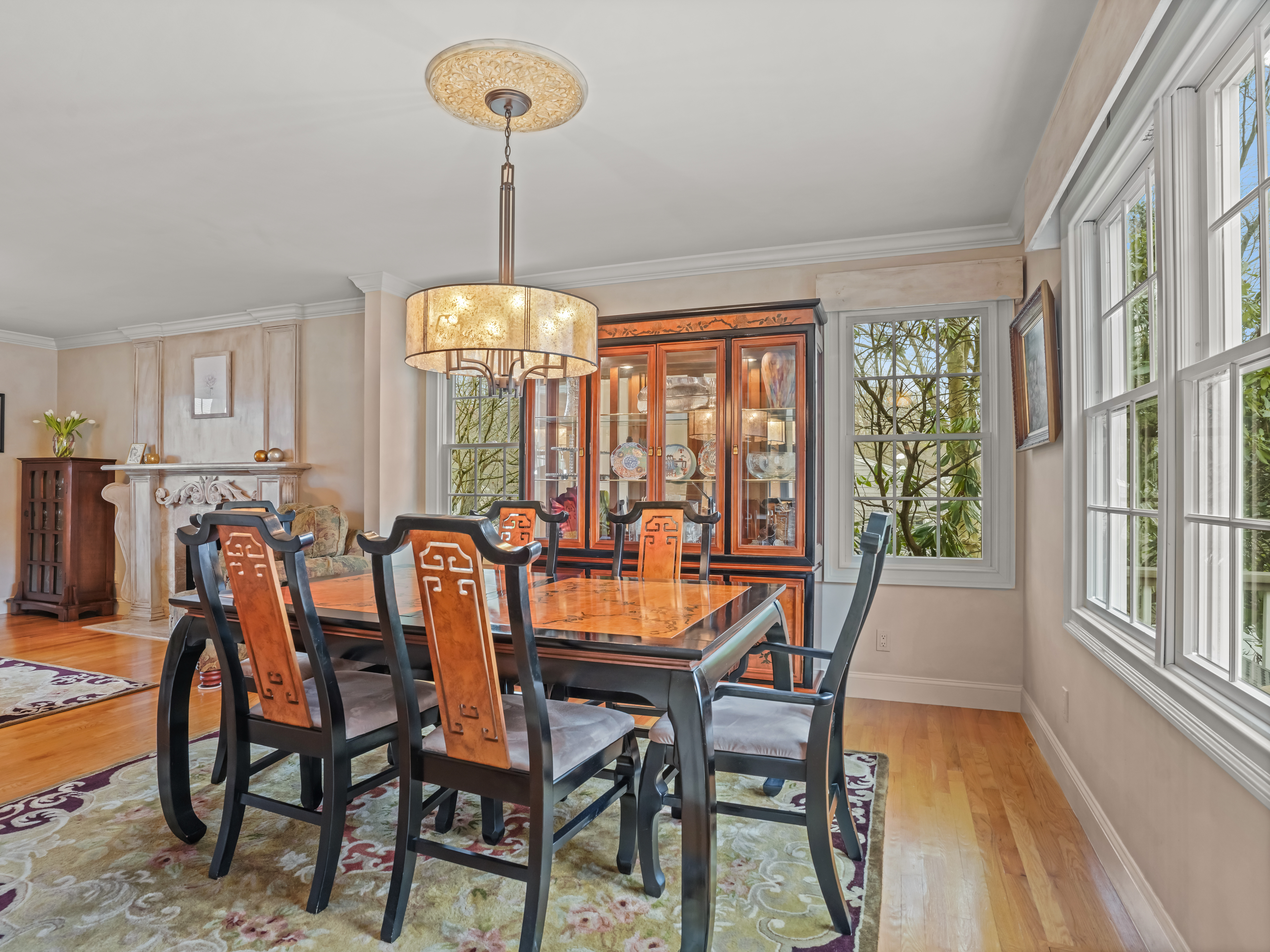  Stunning Custom Colonial - 物件實景