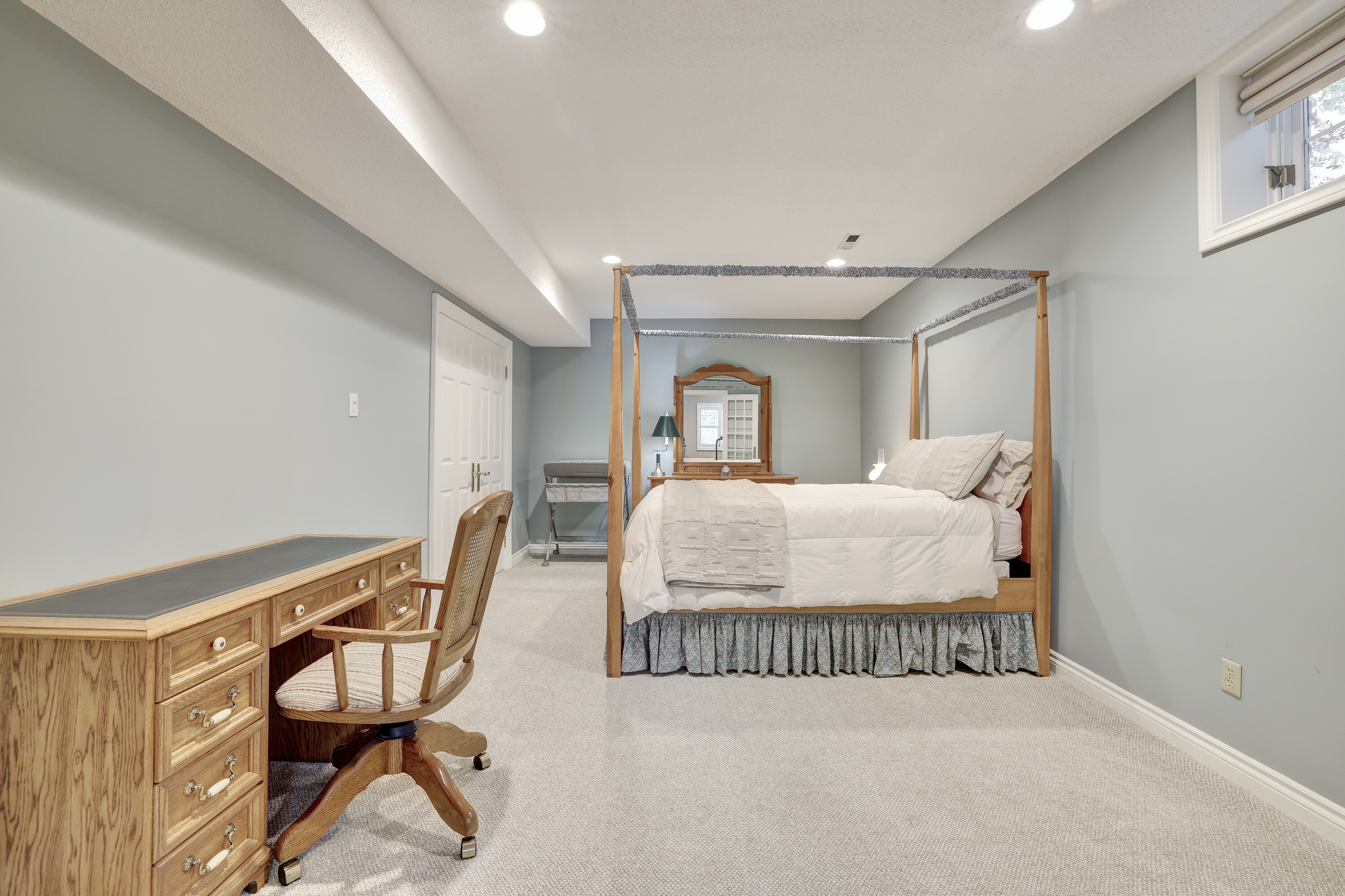  Lorne Park Executive Home - 物件實景