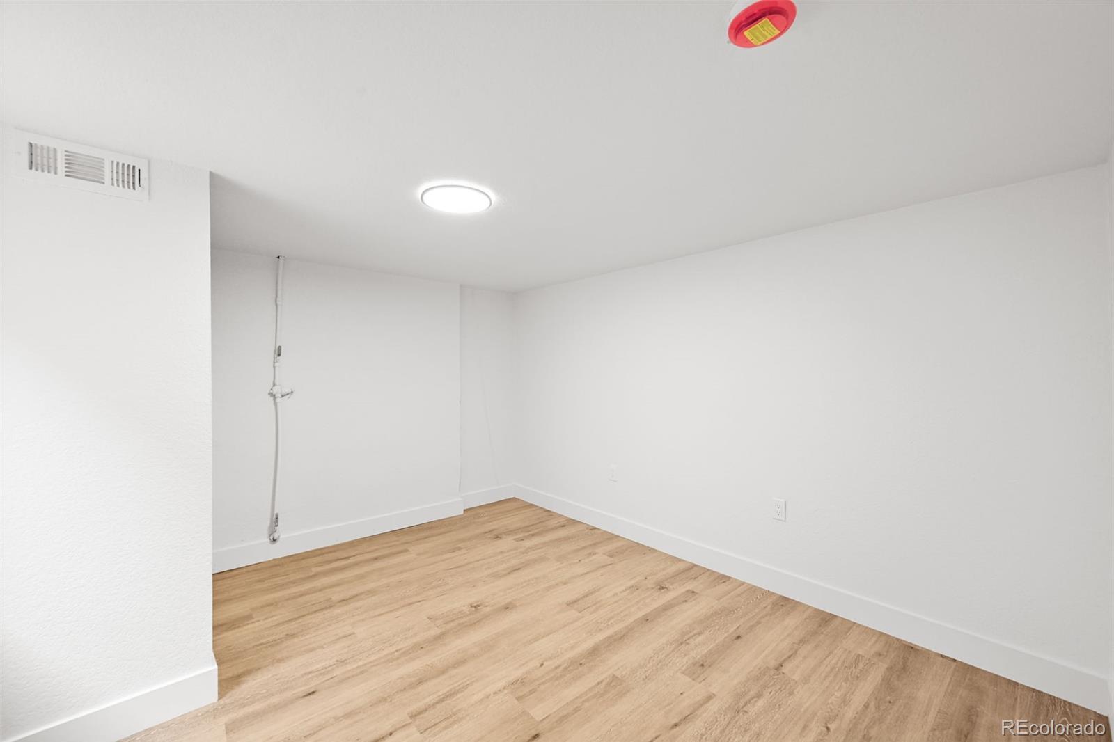 Denver, Colorado, 80212, United States, 4 Bedrooms Bedrooms, ,3 BathroomsBathrooms,Residential,For Sale,1941904