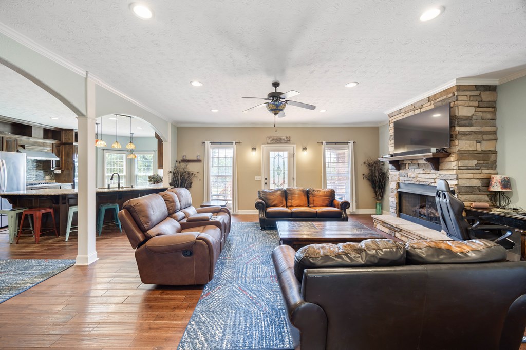 Junction City, Georgia, 31812, United States, 6 Bedrooms Bedrooms, ,5 BathroomsBathrooms,Residential,For Sale,1939165