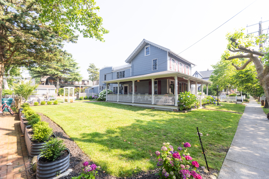Cape May, New Jersey, 08204, United States, 6 Bedrooms Bedrooms, ,6 BathroomsBathrooms,Residential,For Sale,1974439