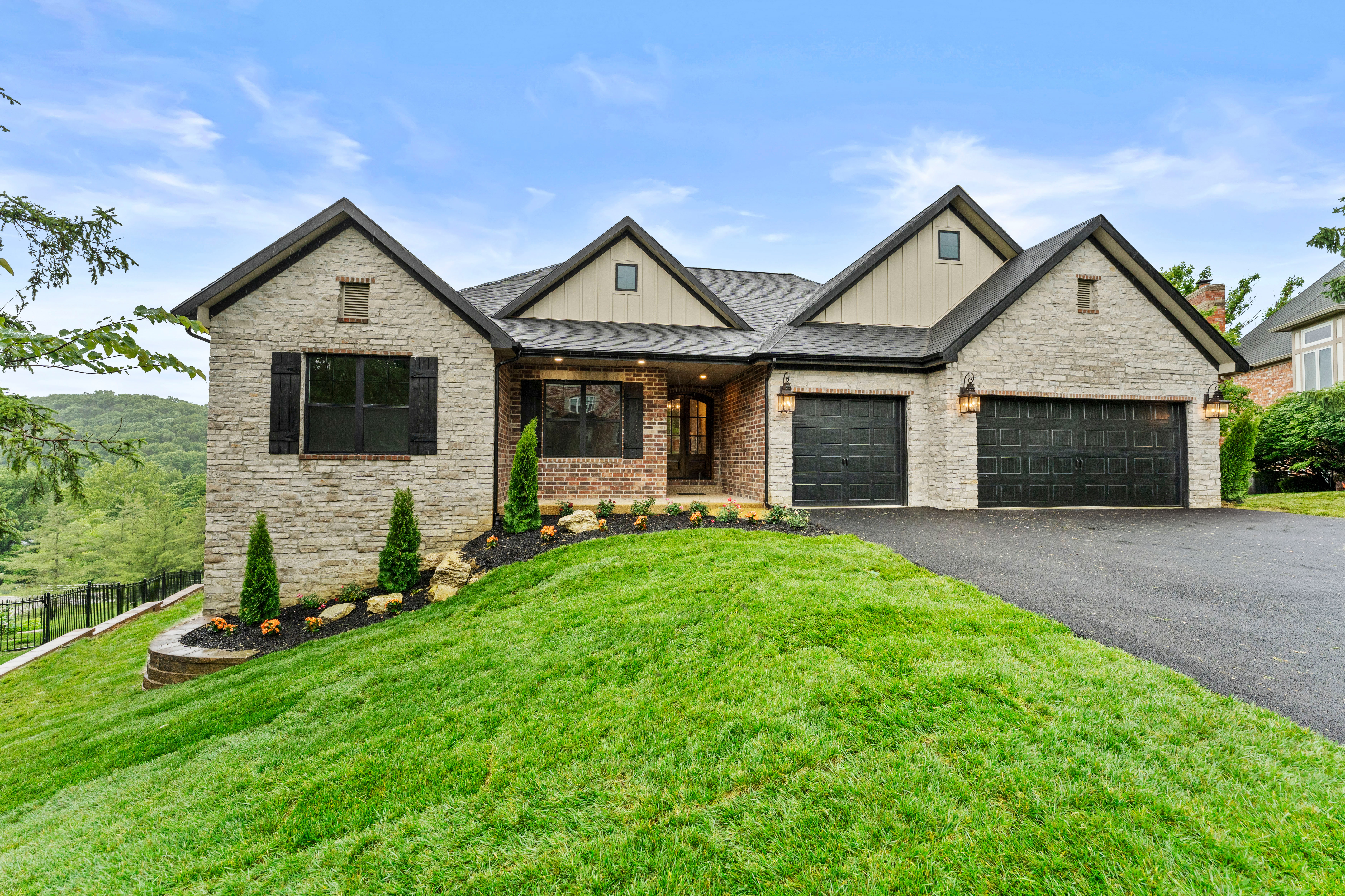  Completed New Construction Ranch in Saint Albans Vineyards - 物件實景