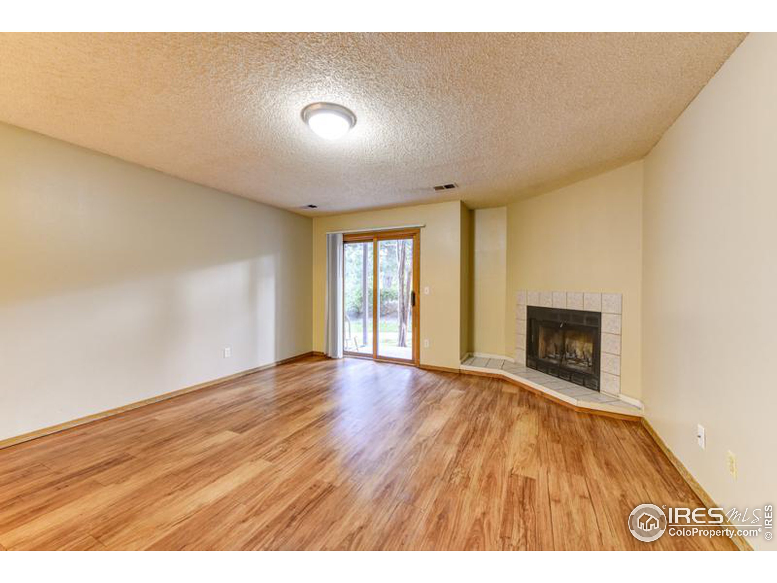 Boulder, Colorado, 80303, United States, 2 Bedrooms Bedrooms, ,1 BathroomBathrooms,Residential,For Sale,1758628