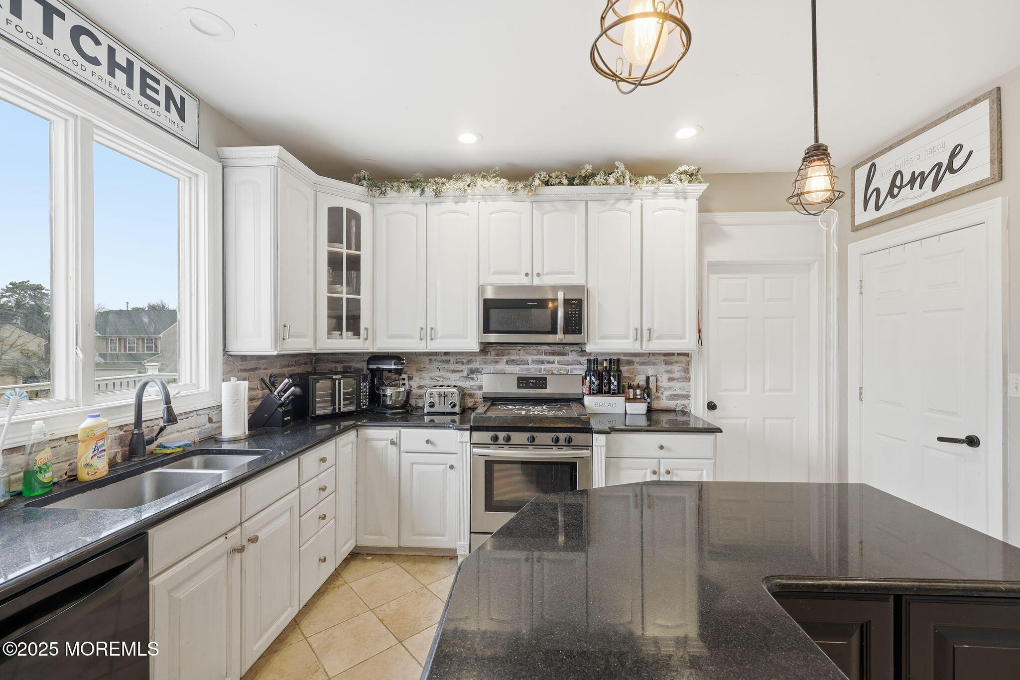 Little Egg Harbor, New Jersey, 08087, United States, 4 Bedrooms Bedrooms, ,3 BathroomsBathrooms,Residential,For Sale,2029989