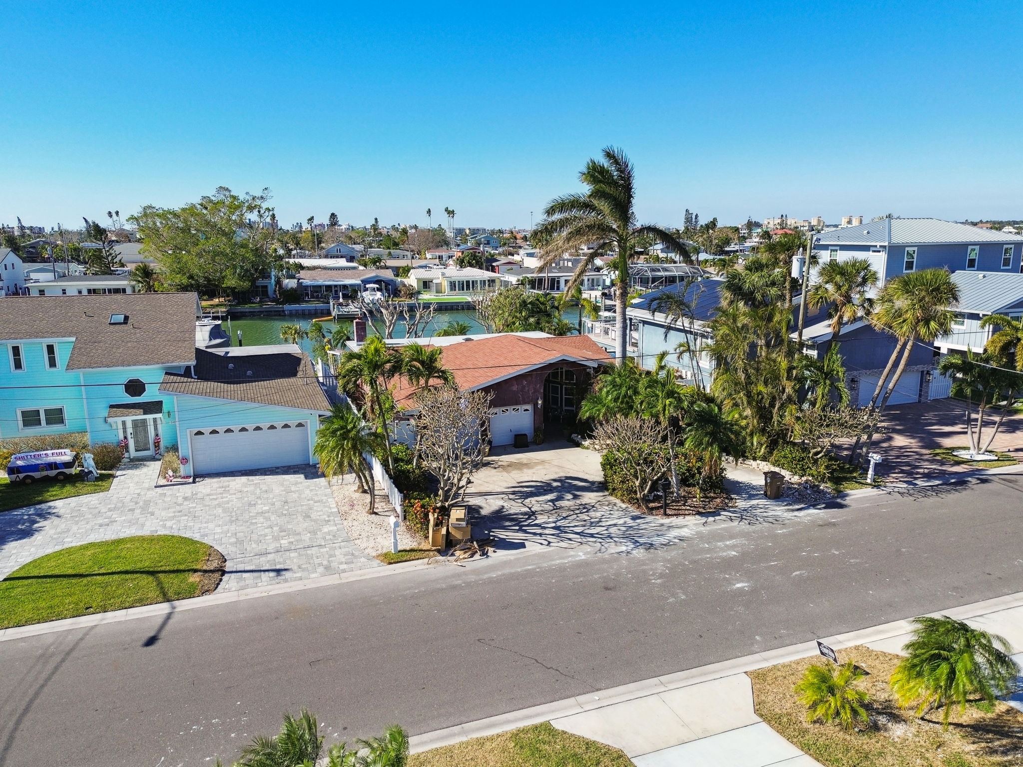 Madeira Beach, Florida, 33708, United States, 3 Bedrooms Bedrooms, ,2 BathroomsBathrooms,Residential,For Sale,1943278