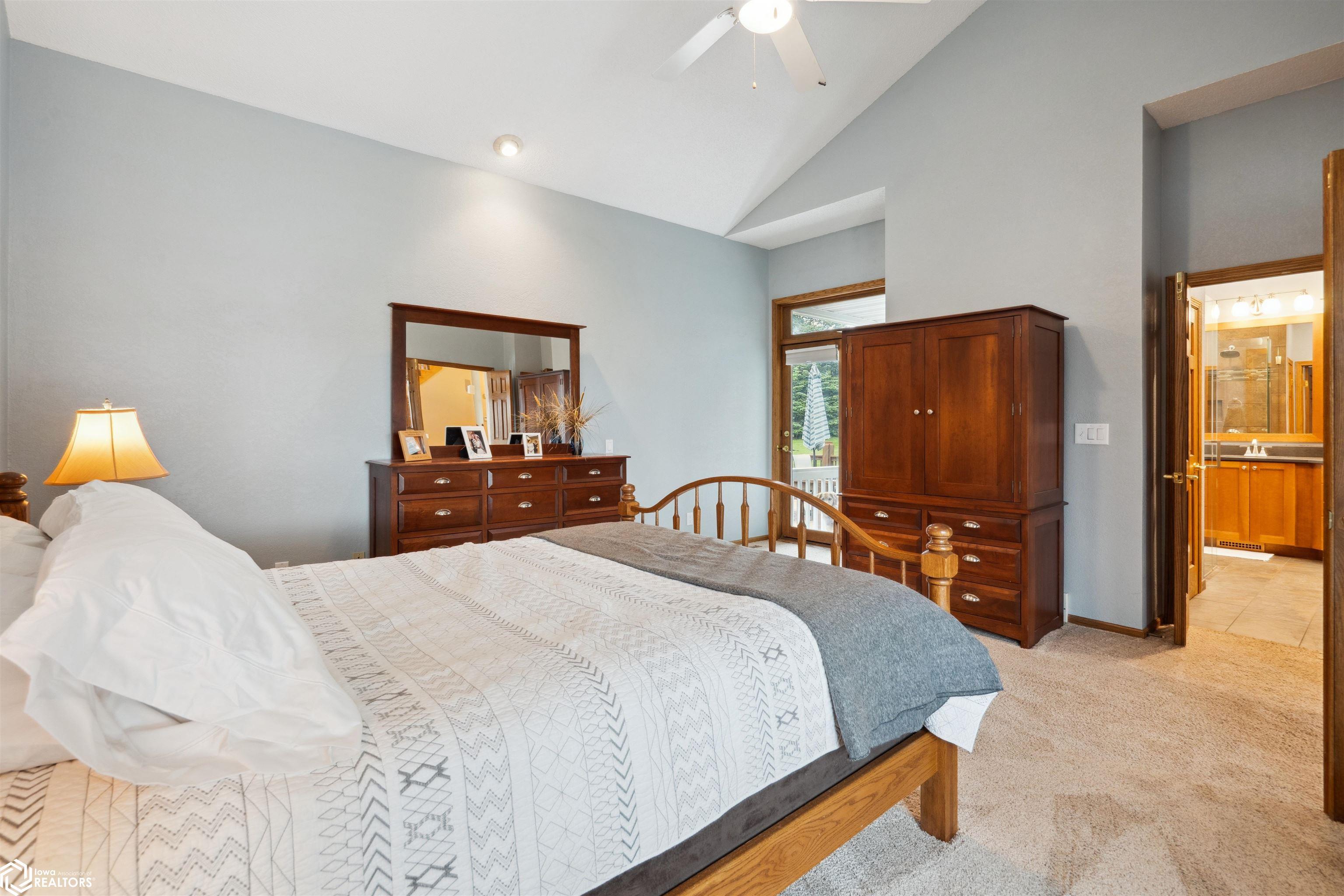 Marshalltown, Iowa, 50158, United States, 4 Bedrooms Bedrooms, ,4 BathroomsBathrooms,Residential,For Sale,1980517