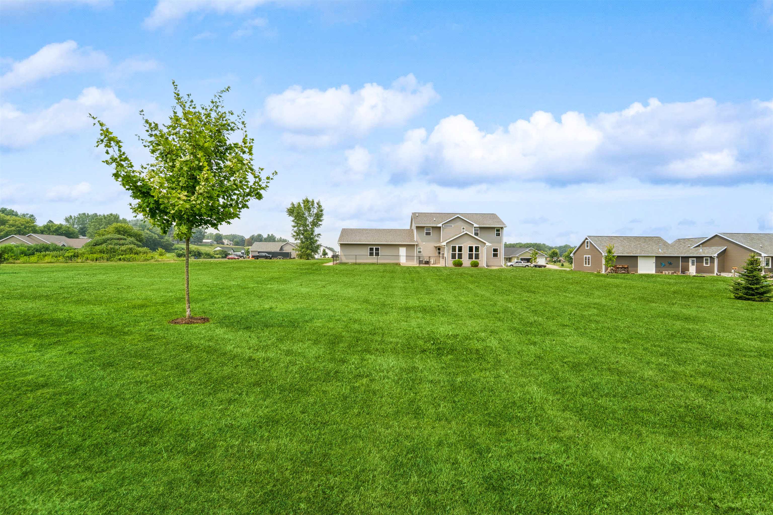 SHIOCTON, Wisconsin, 54170, United States, 4 Bedrooms Bedrooms, ,3 BathroomsBathrooms,Residential,For Sale,1912677