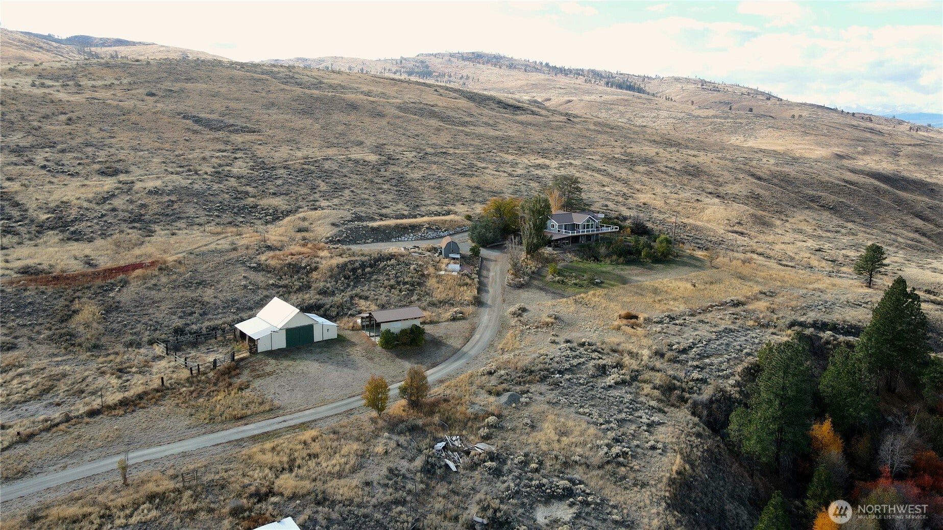 Tonasket, Washington, 98855, United States, 3 Bedrooms Bedrooms, ,2 BathroomsBathrooms,Residential,For Sale,2001750