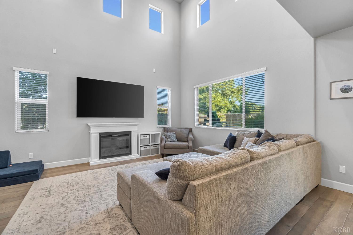 Clovis, California, 93619, United States, 3 Bedrooms Bedrooms, ,3 BathroomsBathrooms,Residential,For Sale,1935321