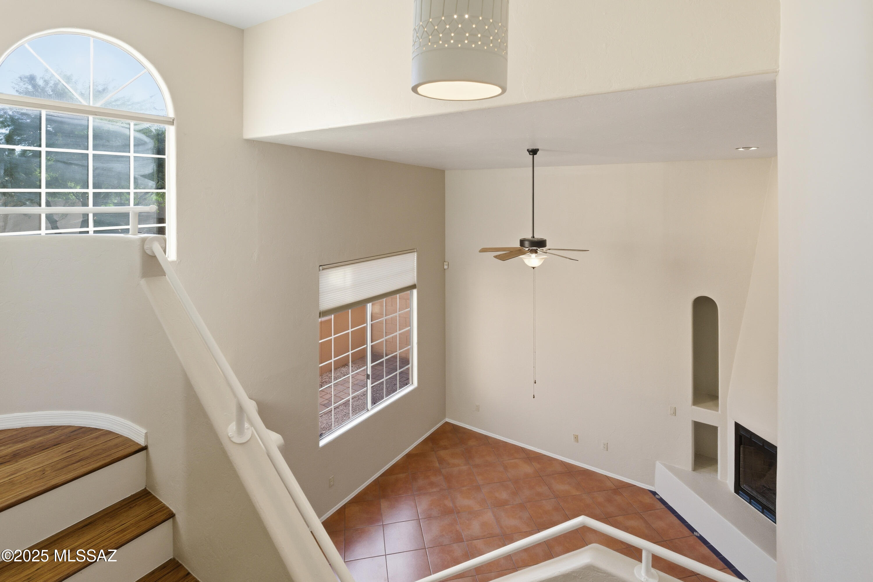 Tucson, Arizona, 85712, United States, 4 Bedrooms Bedrooms, ,3 BathroomsBathrooms,Residential,For Sale,1989179