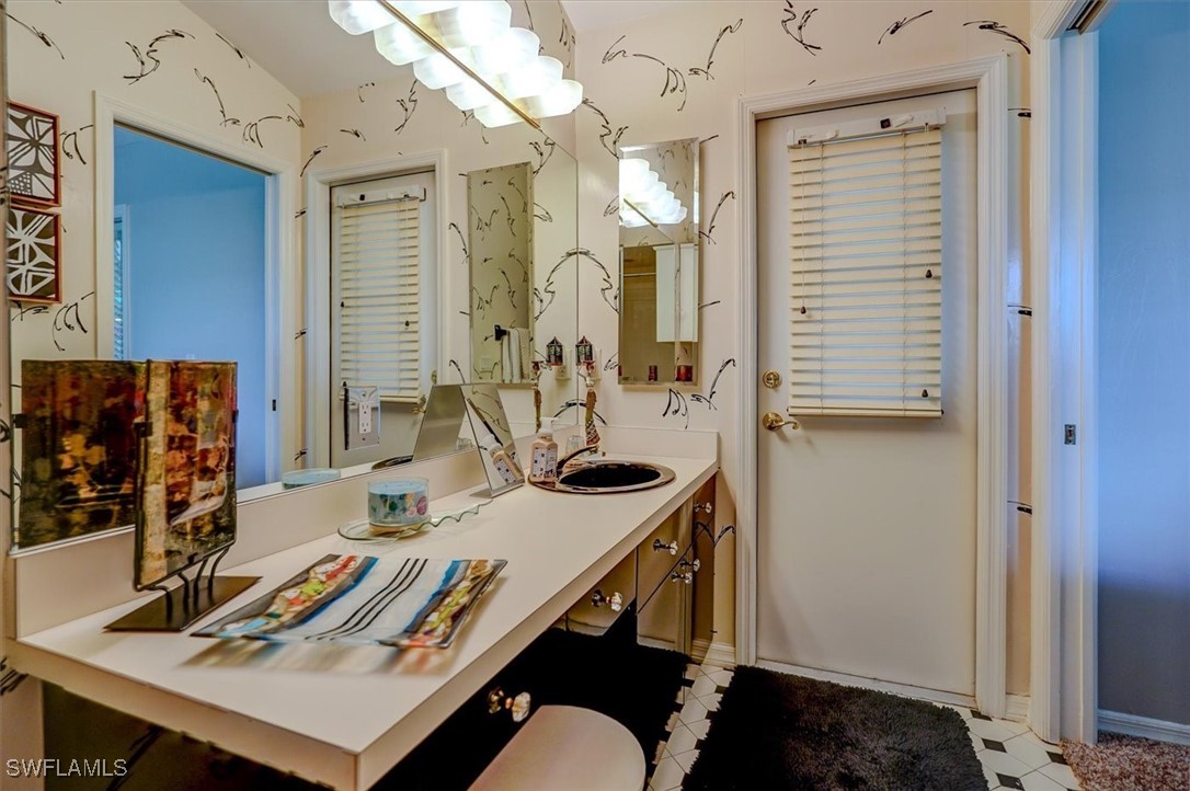 Fort Myers, Florida, 33919, United States, 4 Bedrooms Bedrooms, ,3 BathroomsBathrooms,Residential,For Sale,1981564