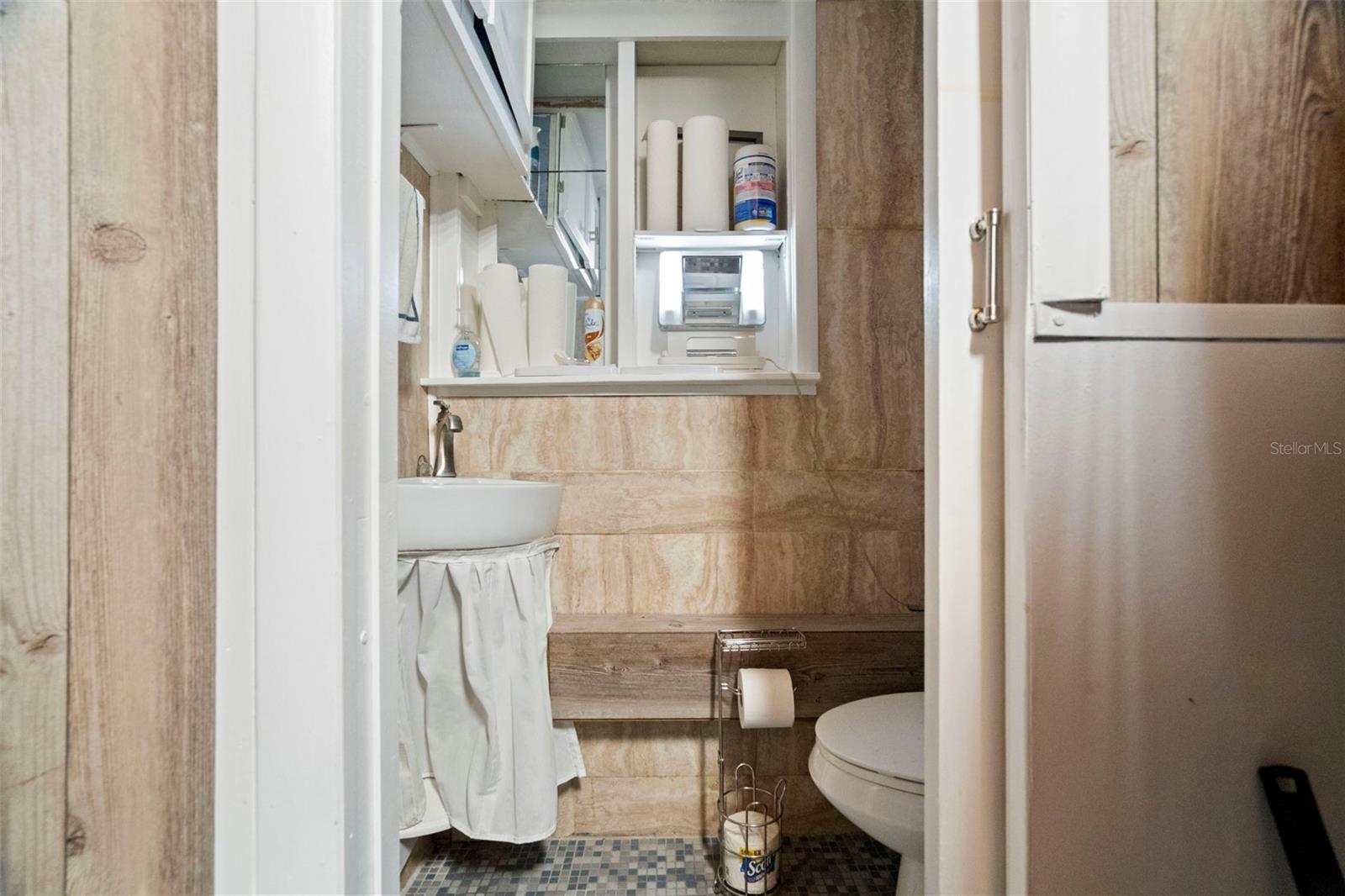 Treasure Island, Florida, 33706, United States, 3 Bedrooms Bedrooms, ,2 BathroomsBathrooms,Residential,For Sale,1996513