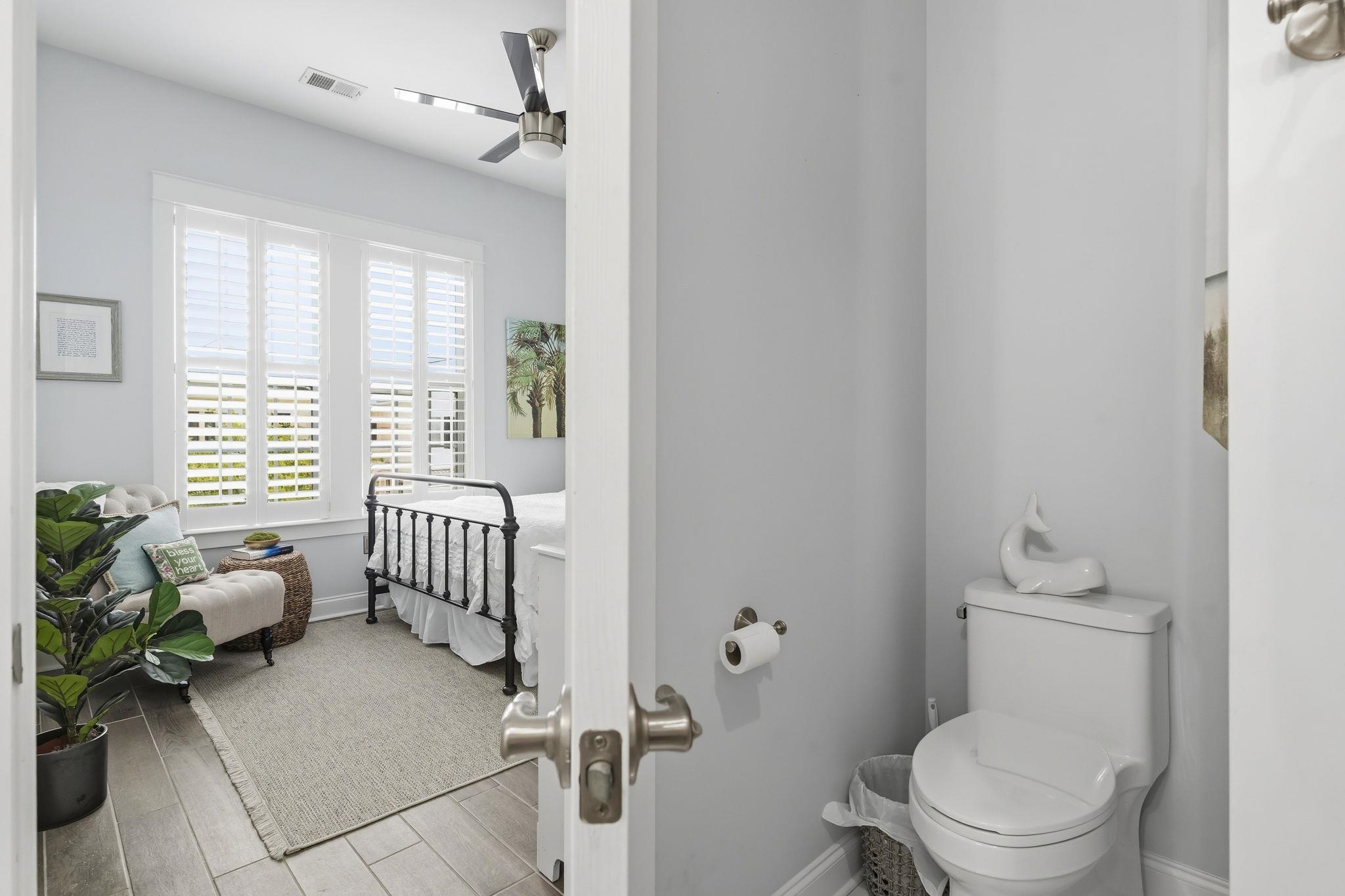  798 Shine Ave  Market Common - 物件實景