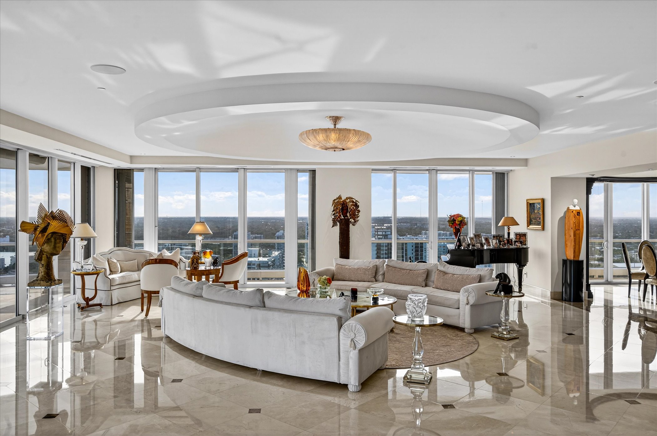 7000 Island Blvd Unit# PH-02