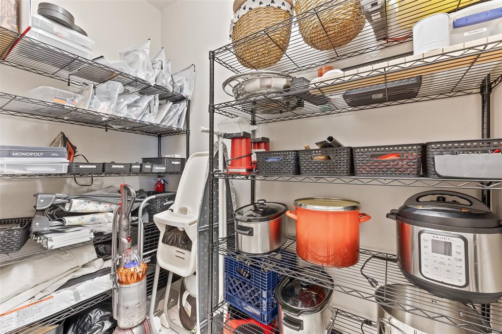 Davenport, Florida, 33896, United States, 8 Bedrooms Bedrooms, ,5 BathroomsBathrooms,Residential,For Sale,1926010