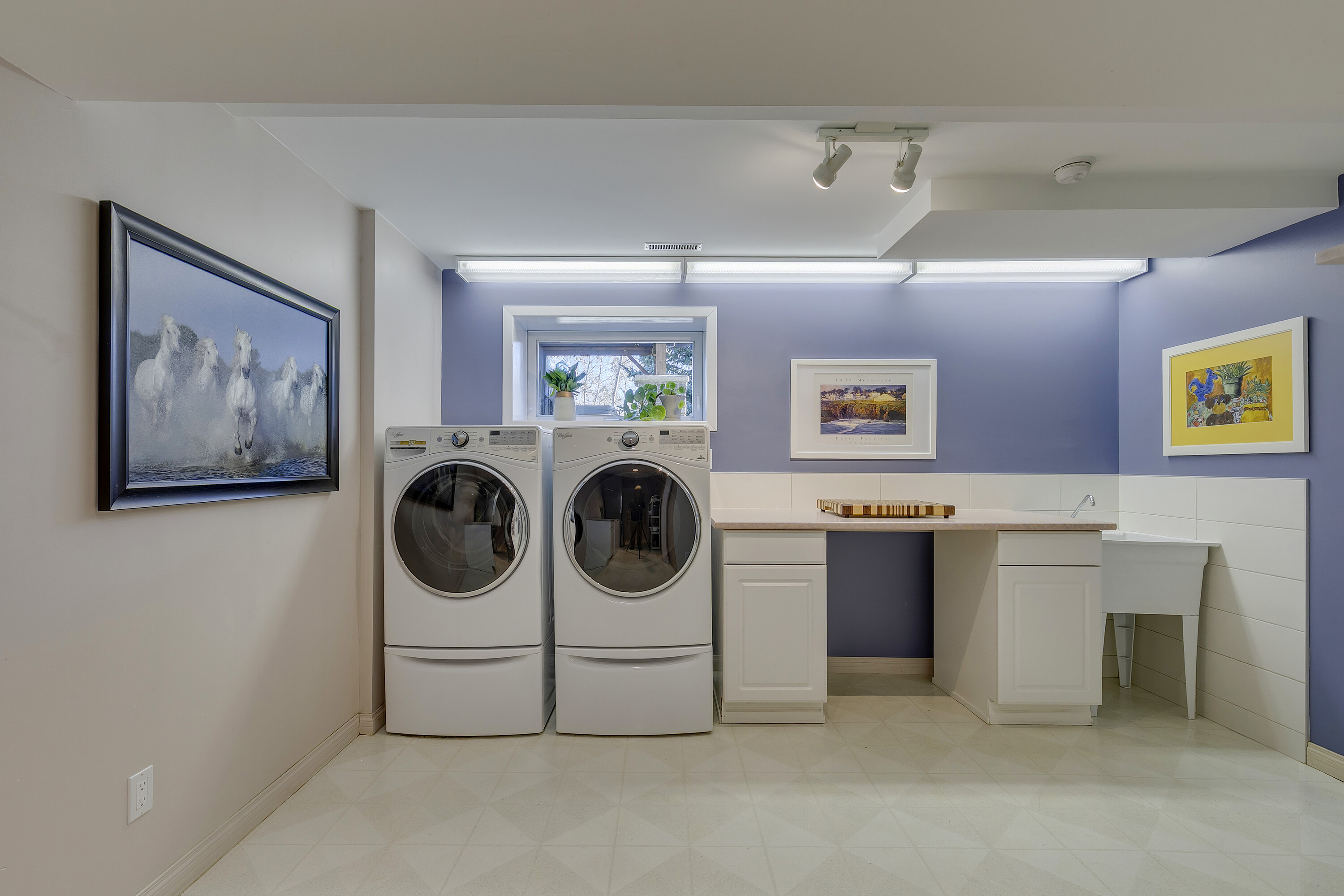  20 Acre Storybook Property - 物件實景