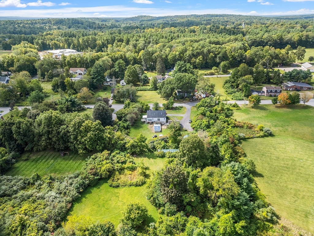 Pepperell, Massachusetts, 01463, United States, 3 Bedrooms Bedrooms, ,2 BathroomsBathrooms,Residential,For Sale,1942837