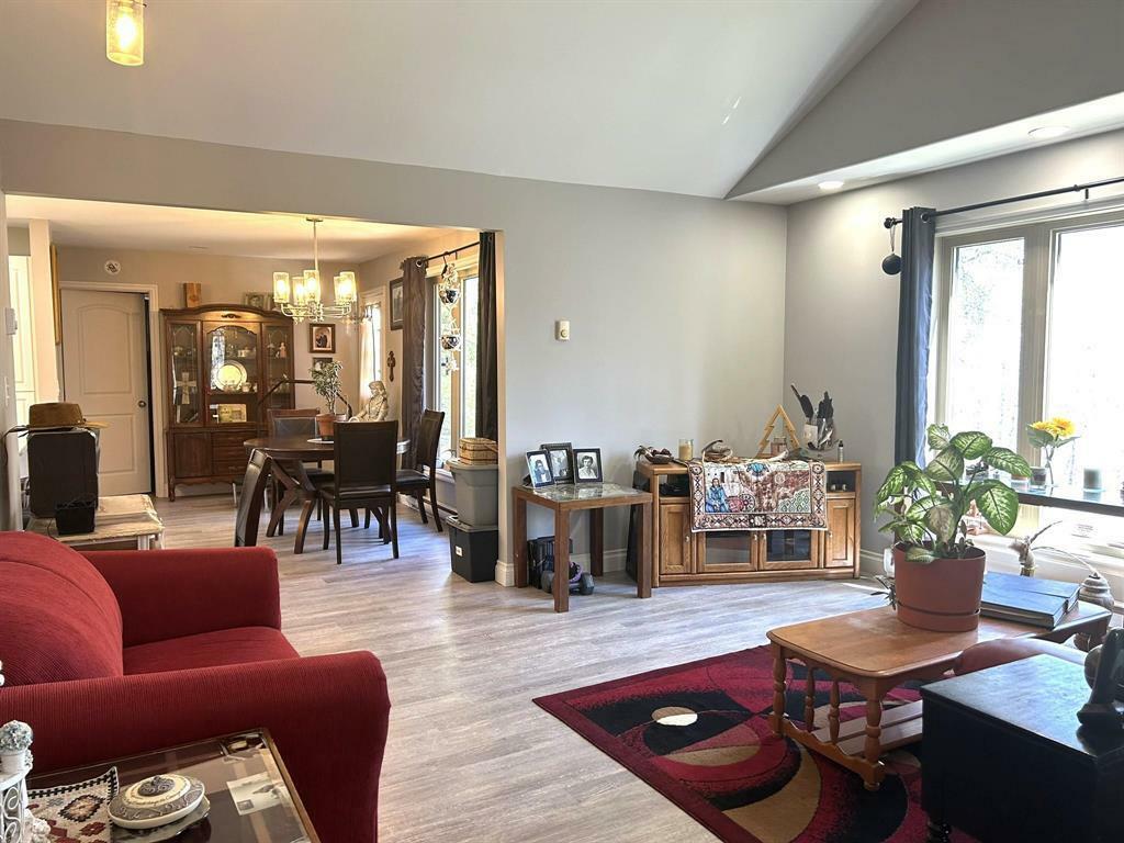TRAVERSE BAY, Manitoba, R0E 2A0, CA, 2 Bedrooms Bedrooms, ,1 BathroomBathrooms,Residential,For Sale,1838361