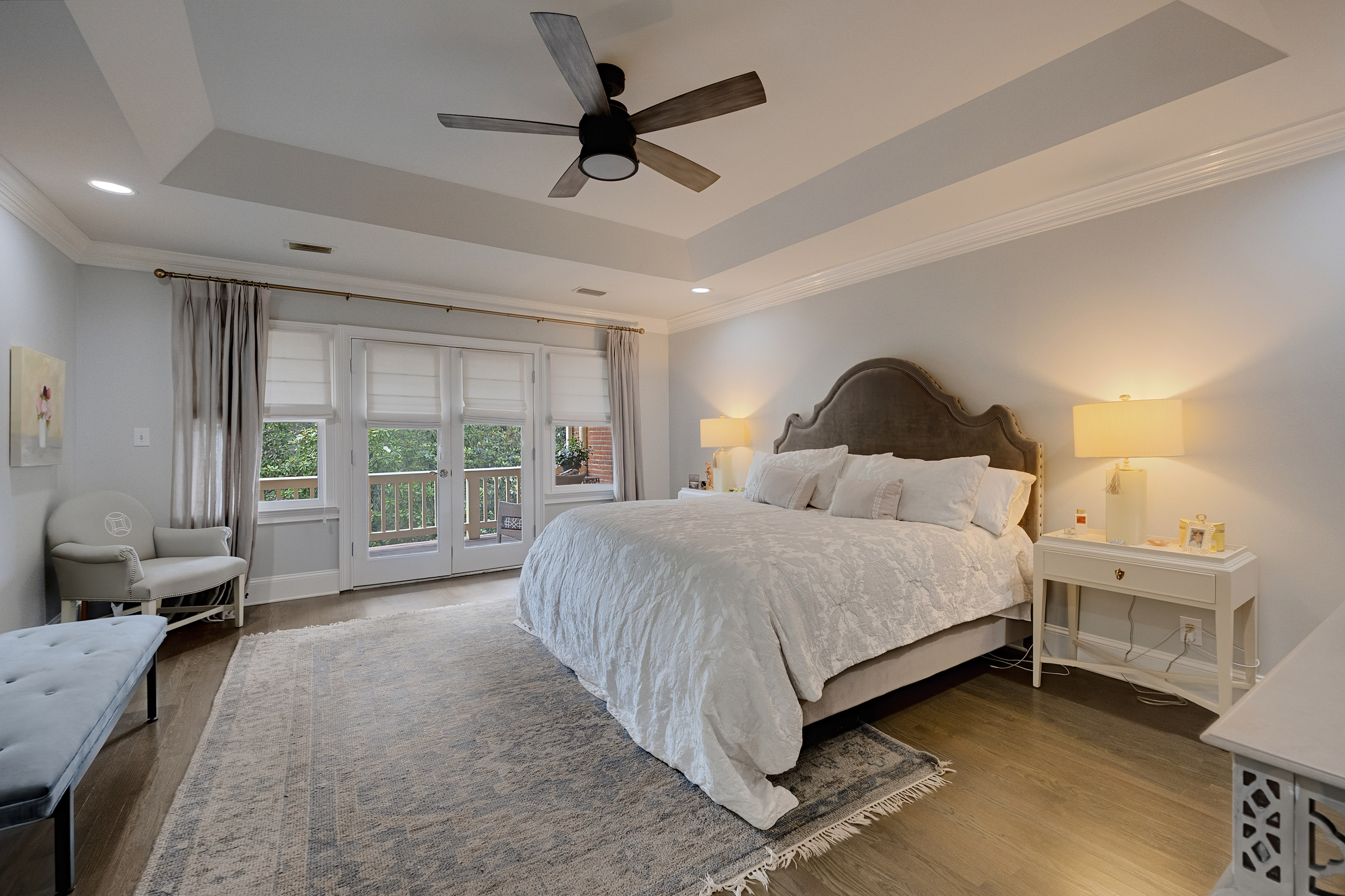  Elegantly Renovated Townhome in Gated Community - 物件實景