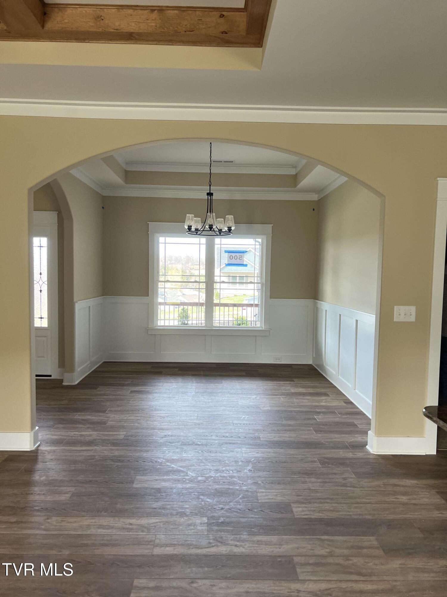 Jonesborough, Tennessee, 37659, United States, 3 Bedrooms Bedrooms, ,2 BathroomsBathrooms,Residential,For Sale,2008806