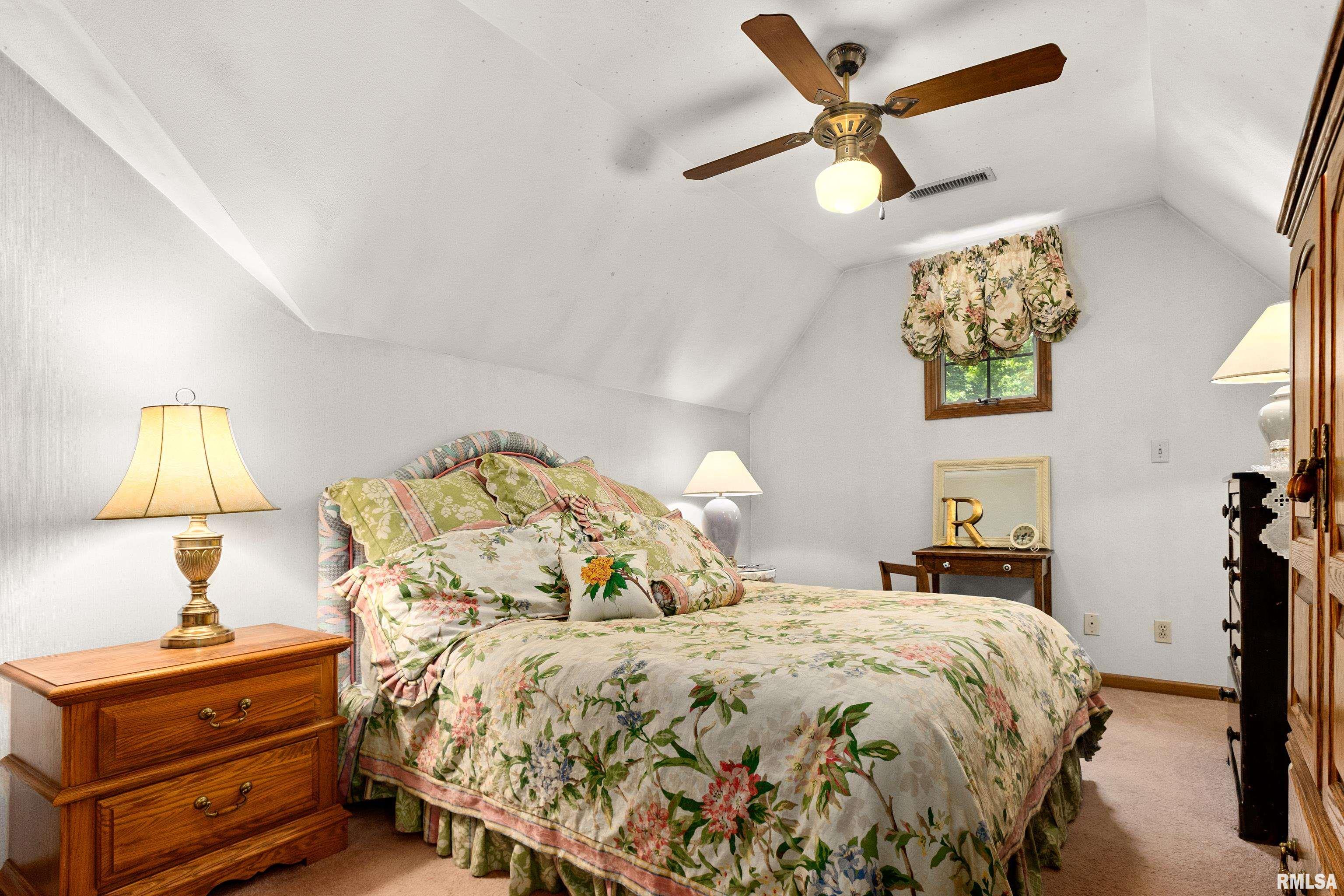 Dunlap, Illinois, 61525, United States, 5 Bedrooms Bedrooms, ,4 BathroomsBathrooms,Residential,For Sale,1942150