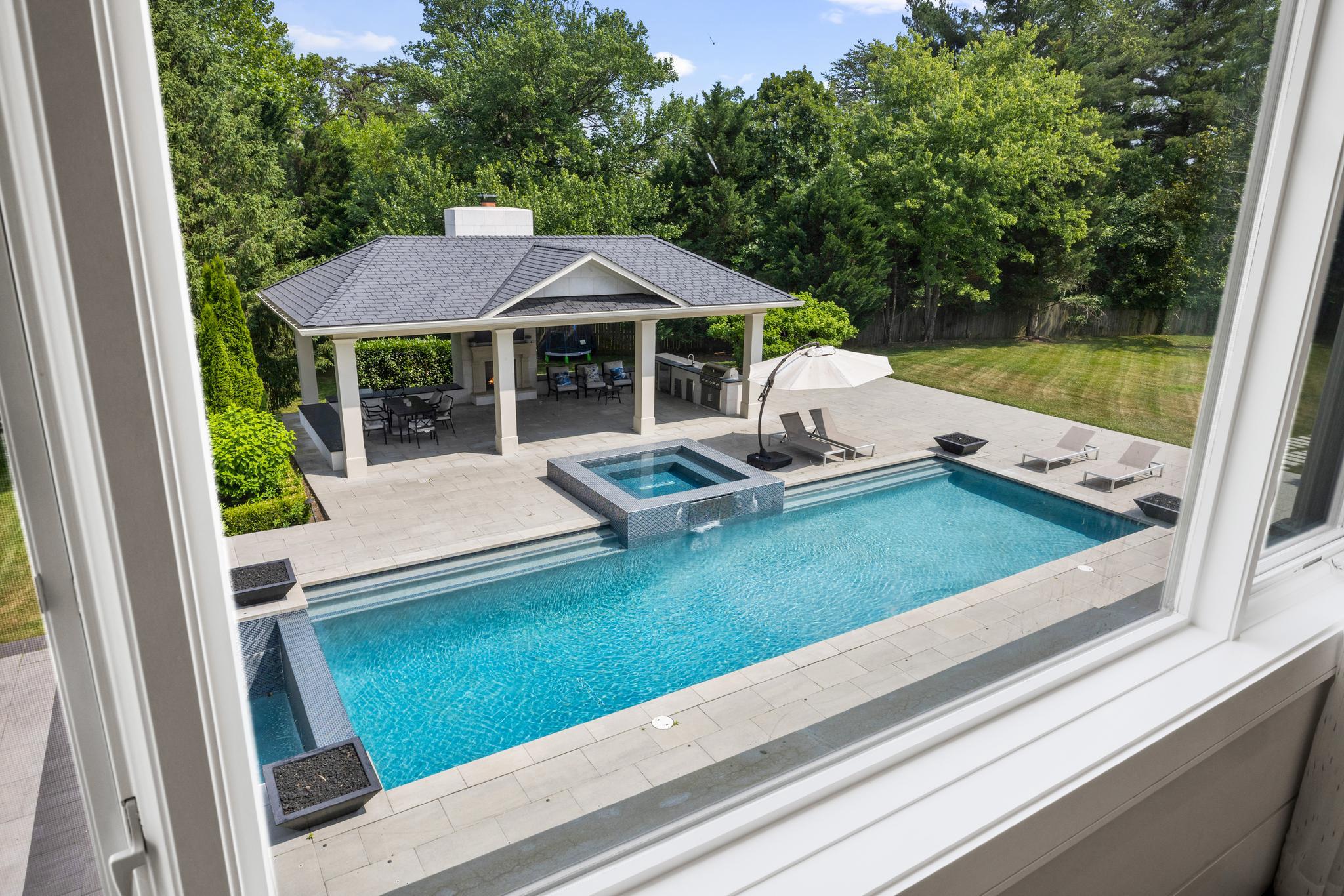  8880 Bradley Boulevard, Bethesda, MD, 20817 - 物件實景