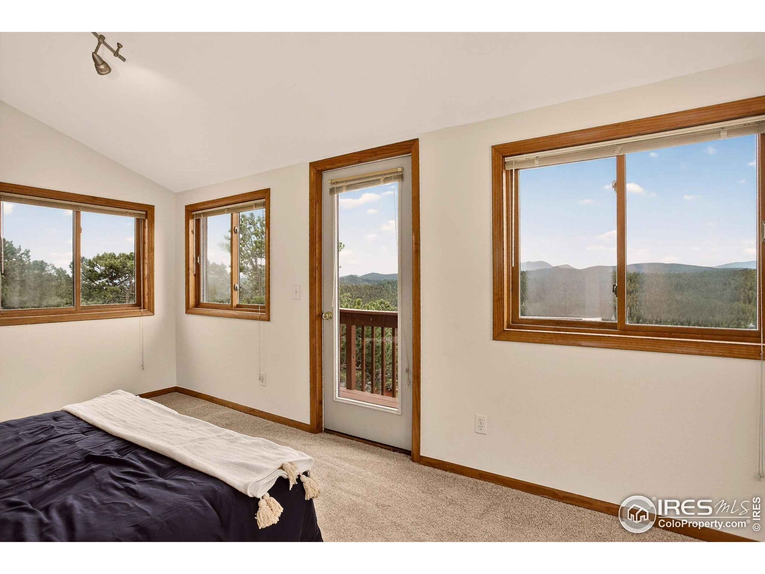 Boulder, Colorado, 80302, United States, 3 Bedrooms Bedrooms, ,1 BathroomBathrooms,Residential,For Sale,1890099