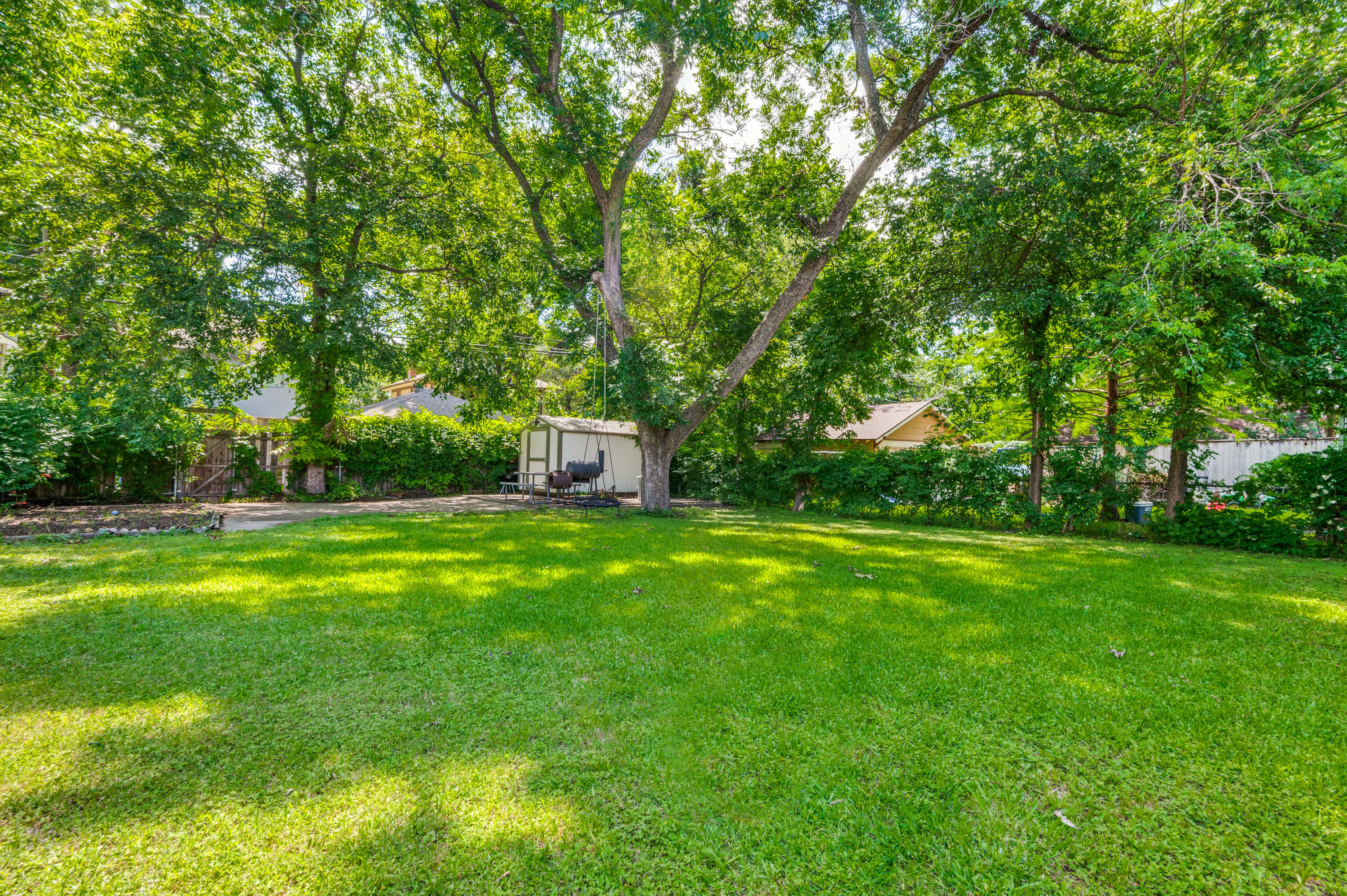  Value Opportunity in Winnetka Heights - 物件實景