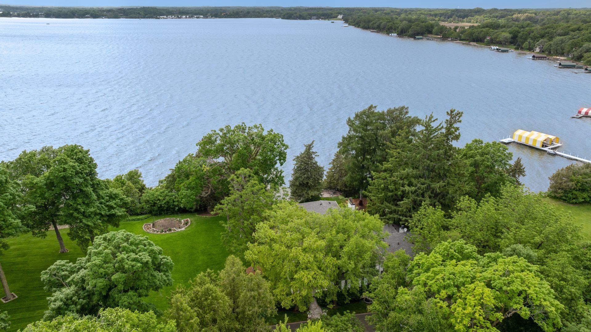 Wayzata, Minnesota, 55391, United States, 5 Bedrooms Bedrooms, ,4 BathroomsBathrooms,Residential,For Sale,1847382