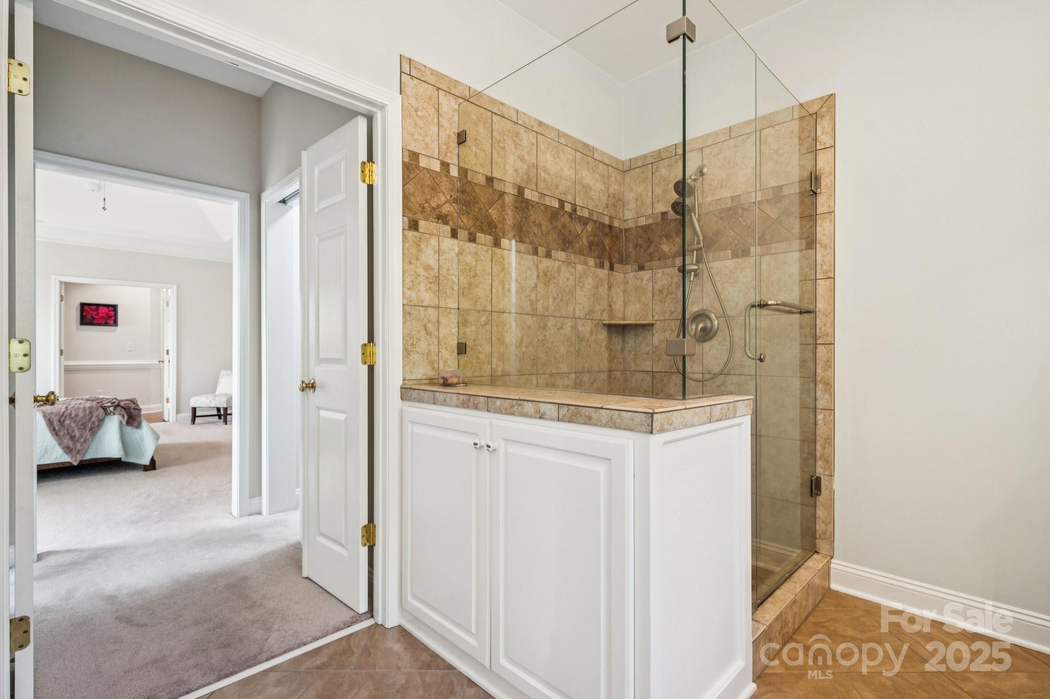 Mooresville, North Carolina, 28115, United States, 4 Bedrooms Bedrooms, ,3 BathroomsBathrooms,Residential,For Sale,1989263