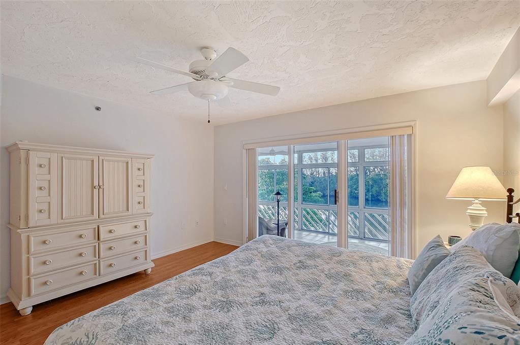 Bradenton, Florida, 34210, United States, 2 Bedrooms Bedrooms, ,3 BathroomsBathrooms,Residential,For Sale,1793424