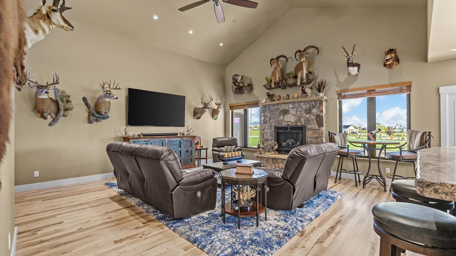 Grand Junction, Colorado, 81505, United States, 3 Bedrooms Bedrooms, ,3 BathroomsBathrooms,Residential,For Sale,1991667