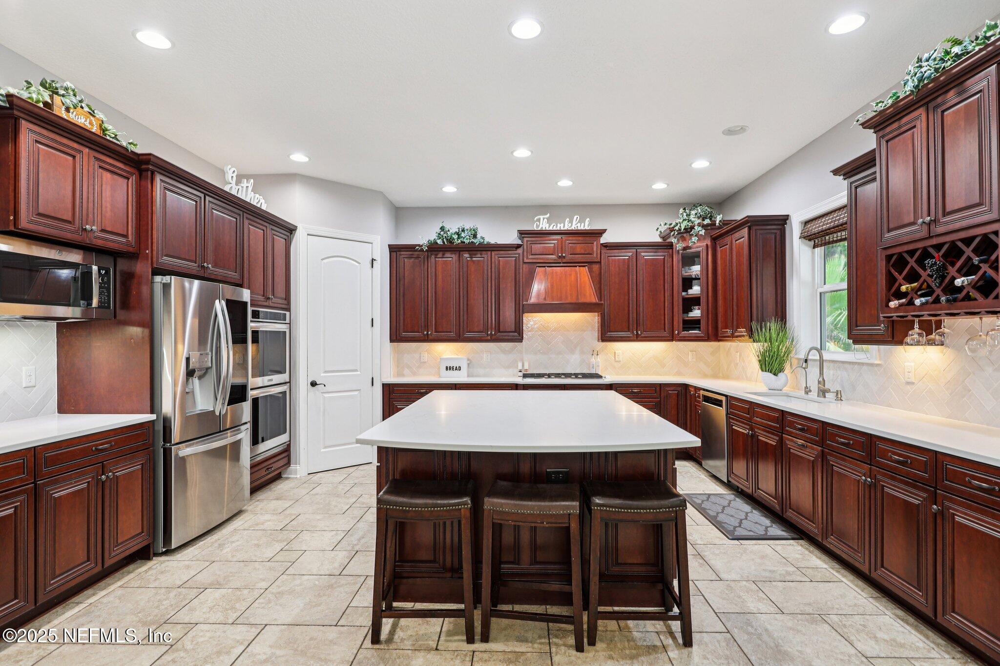 Ponte Vedra, Florida, 32081, United States, 5 Bedrooms Bedrooms, ,6 BathroomsBathrooms,Residential,For Sale,1949775