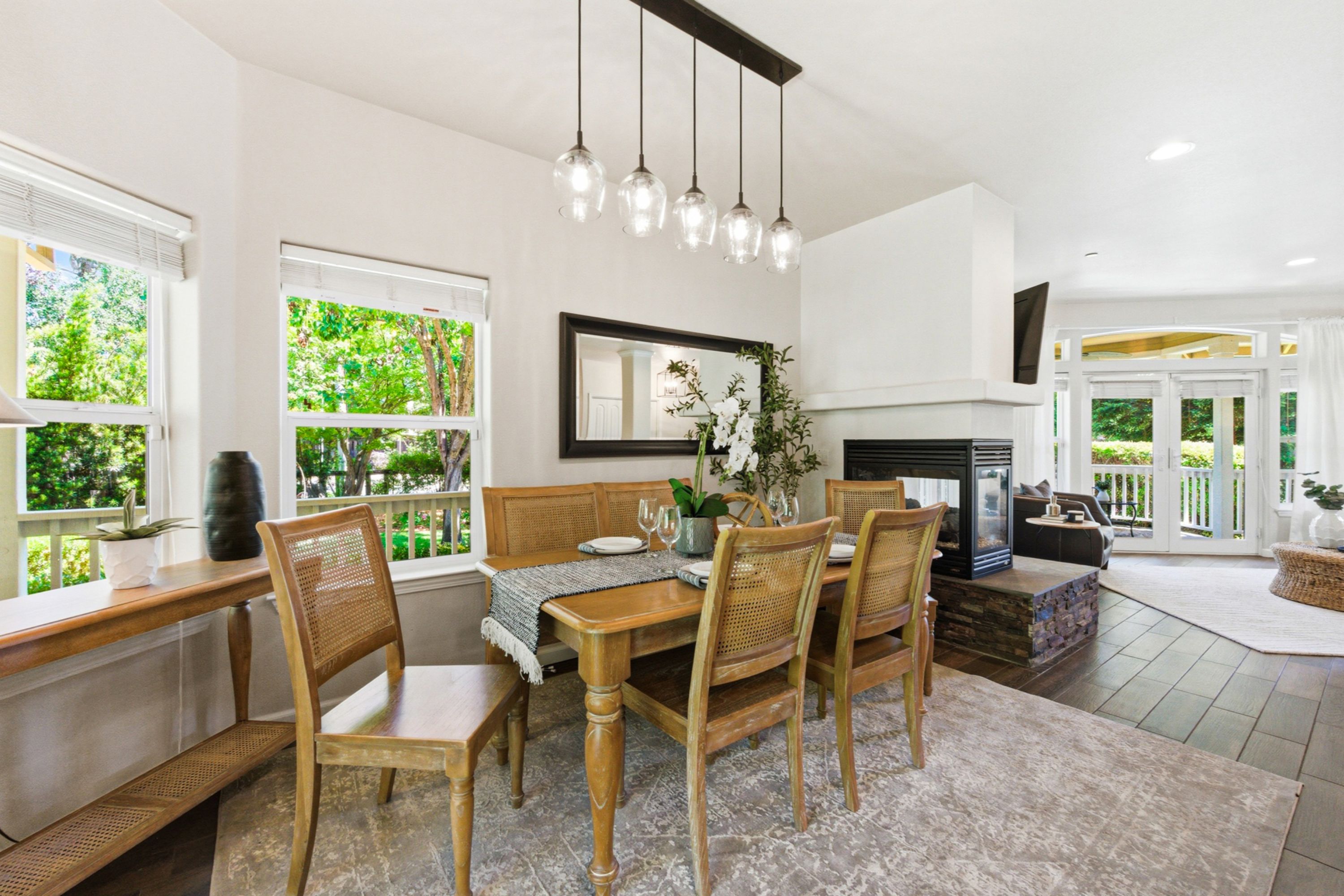  Exceptional Craftsman Home Near Downtown Windsor - 物件實景