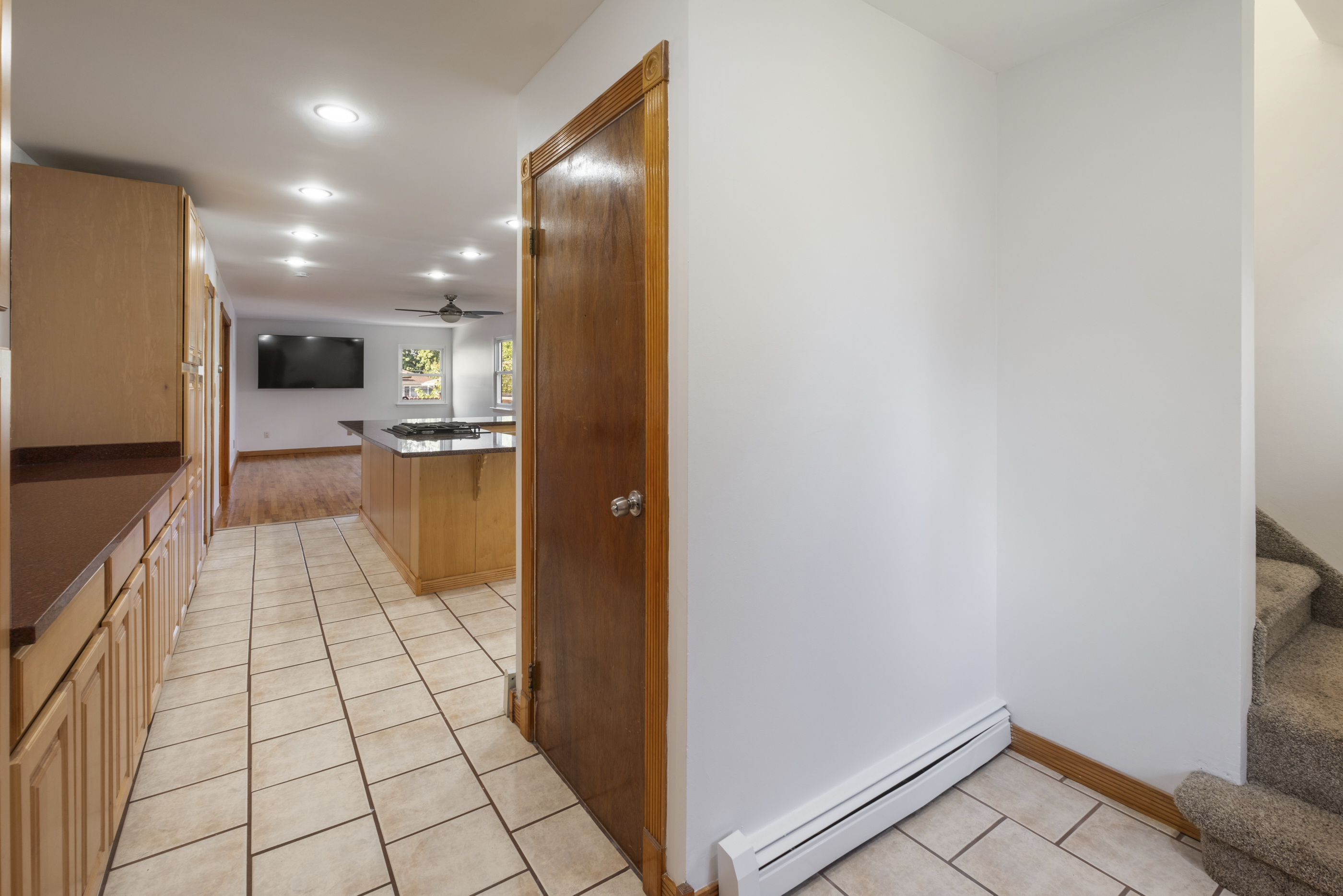 Floral Park, New York, 11001, United States, 5 Bedrooms Bedrooms, ,4 BathroomsBathrooms,Residential,For Sale,1980270