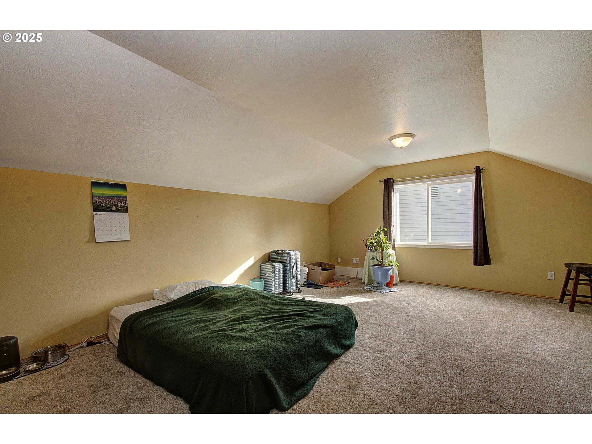 Vancouver, Washington, 98682, United States, 5 Bedrooms Bedrooms, ,2 BathroomsBathrooms,Residential,For Sale,1960413
