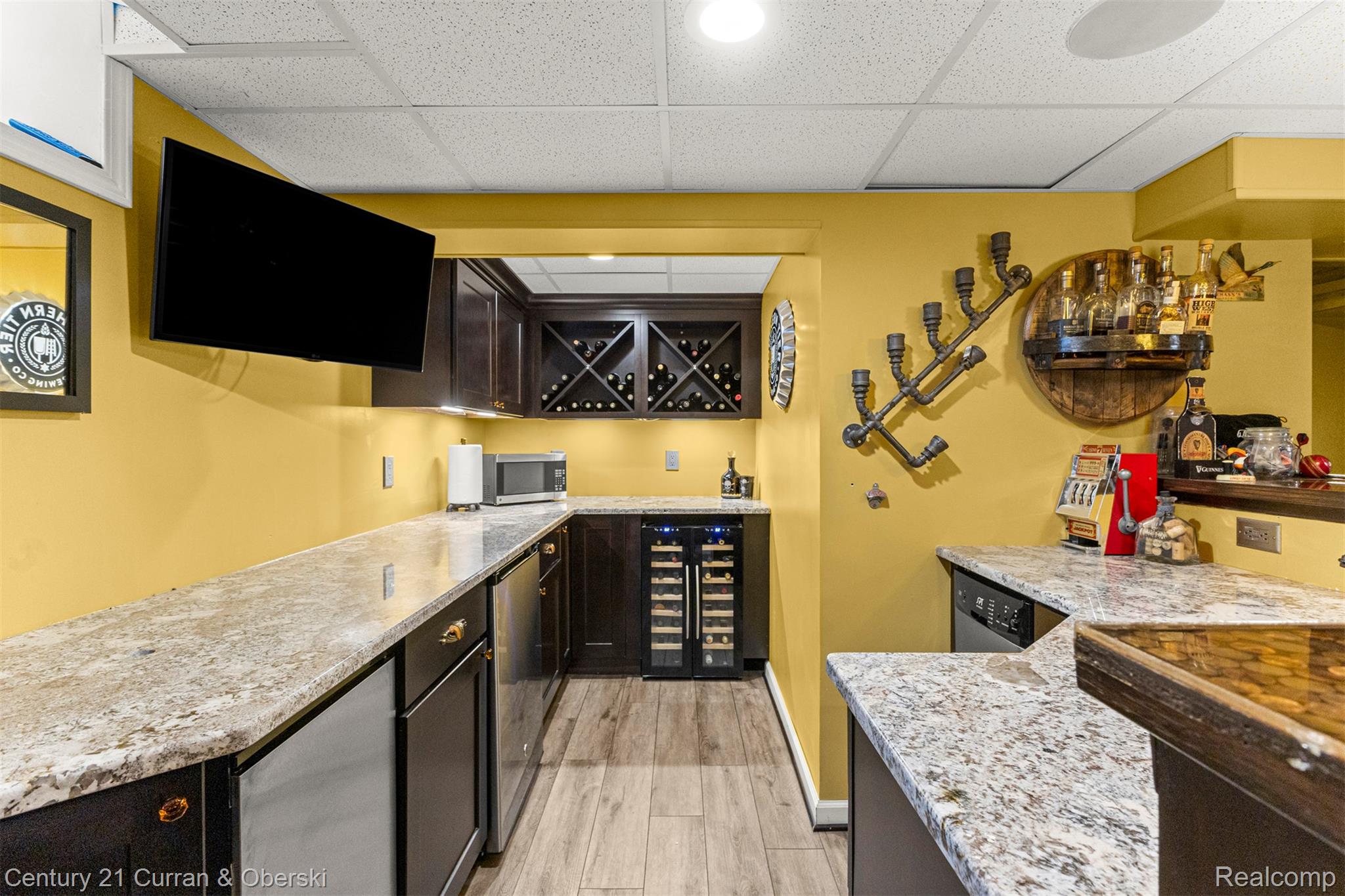 Dearborn, Michigan, 48124, United States, 4 Bedrooms Bedrooms, ,3 BathroomsBathrooms,Residential,For Sale,2000052