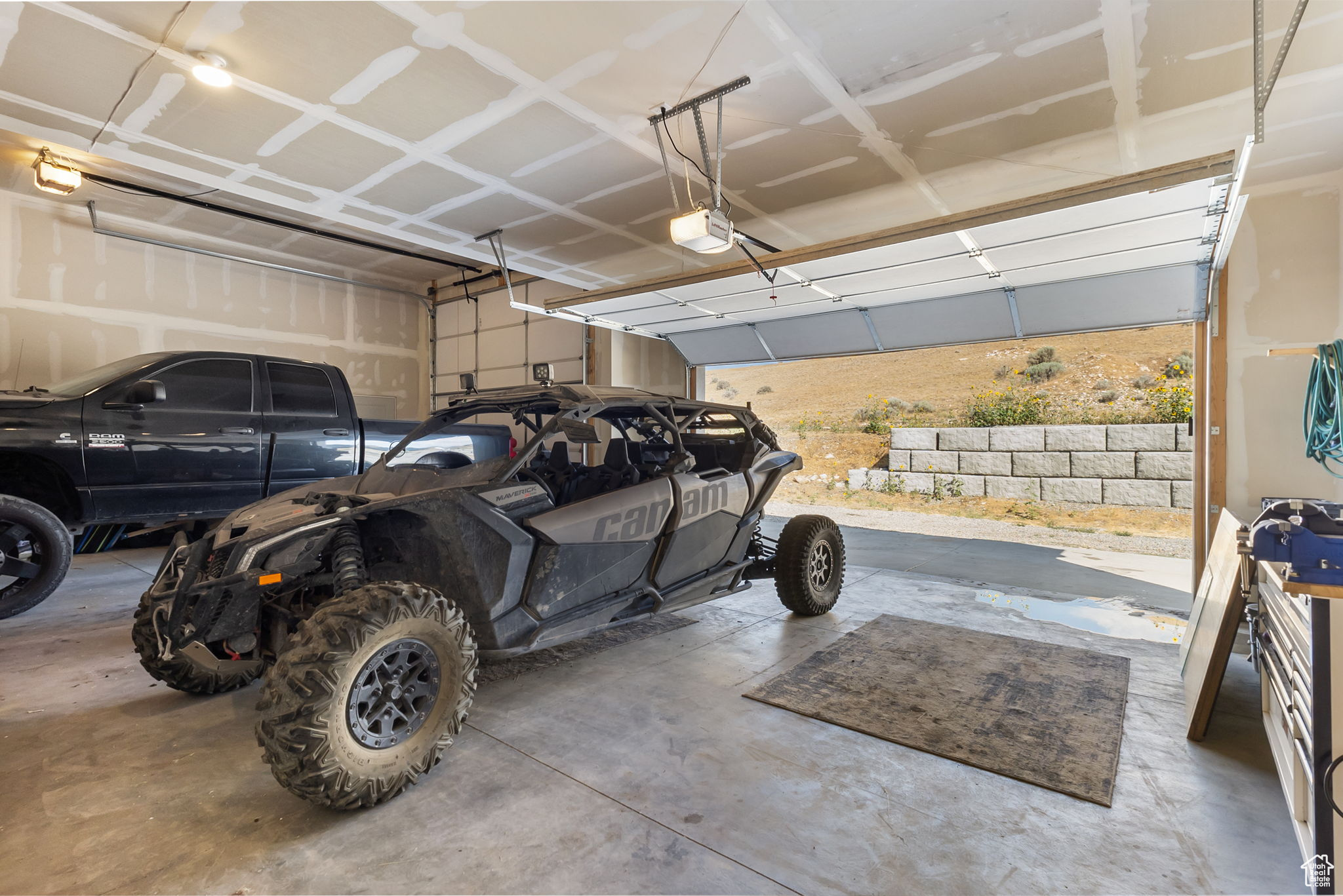 Stockton, Utah, 84071, United States, 3 Bedrooms Bedrooms, ,3 BathroomsBathrooms,Residential,For Sale,1927433