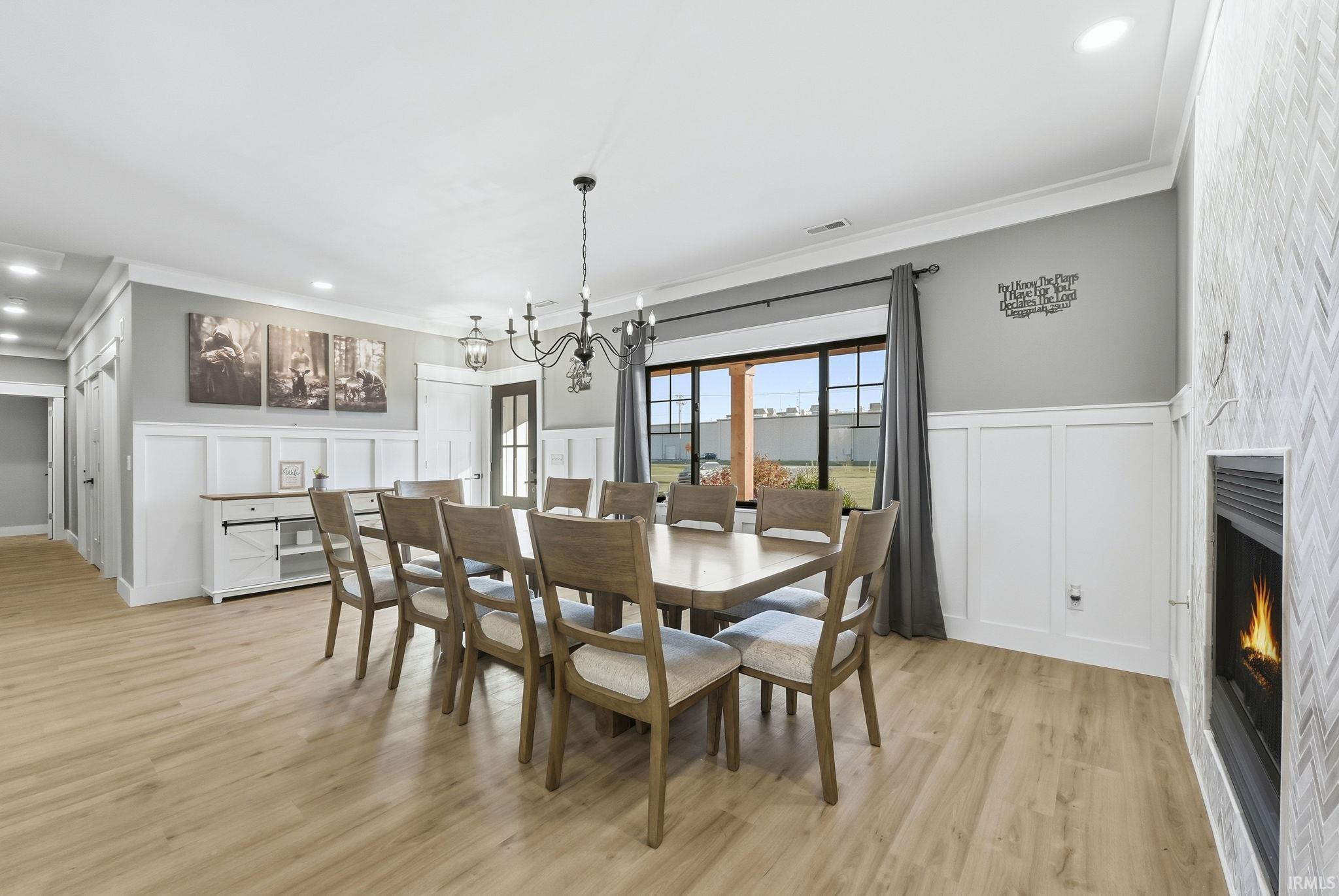 Auburn, Indiana, 46706-9568, United States, 3 Bedrooms Bedrooms, ,3 BathroomsBathrooms,Residential,For Sale,1987024