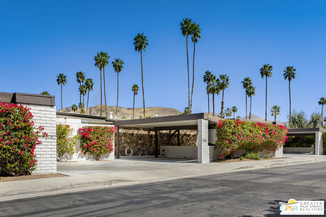 Palm Springs, California, 92264, United States, 2 Bedrooms Bedrooms, ,Residential,For Sale,1779236