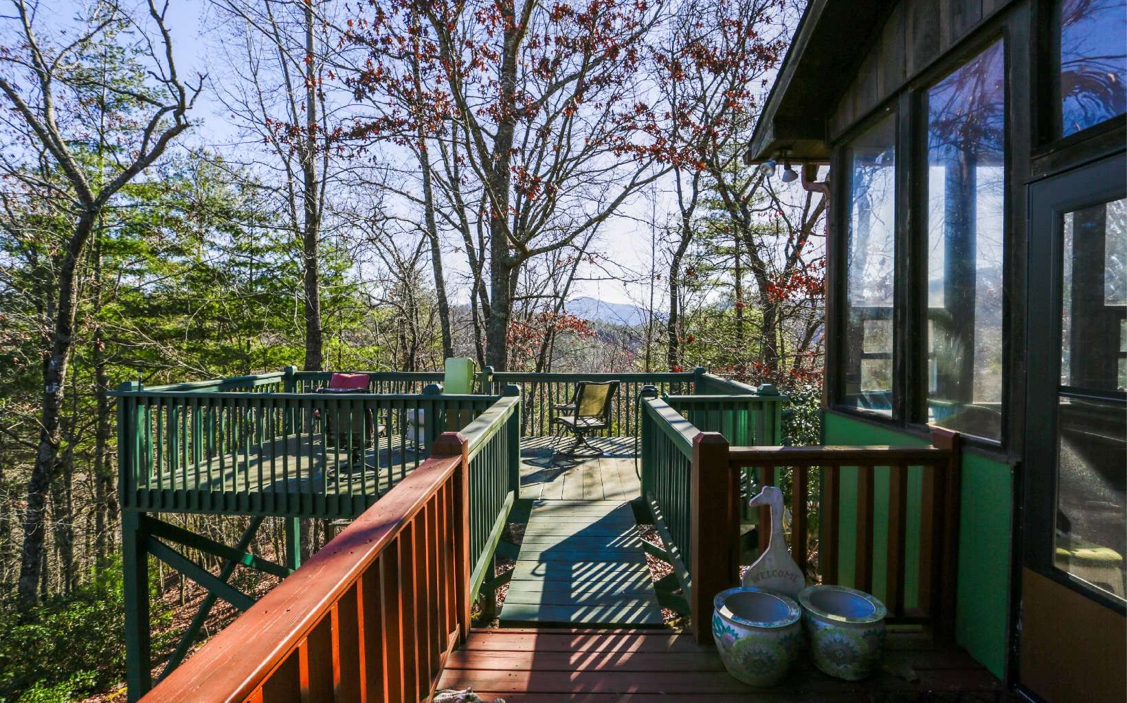 Hiawassee, Georgia, 30546, United States, 3 Bedrooms Bedrooms, ,3 BathroomsBathrooms,Residential,For Sale,1944603