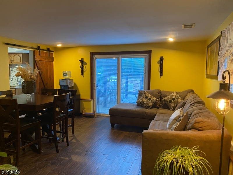 Kenilworth Boro, New Jersey, 07033, United States, 4 Bedrooms Bedrooms, ,3 BathroomsBathrooms,Residential,For Sale,1960760